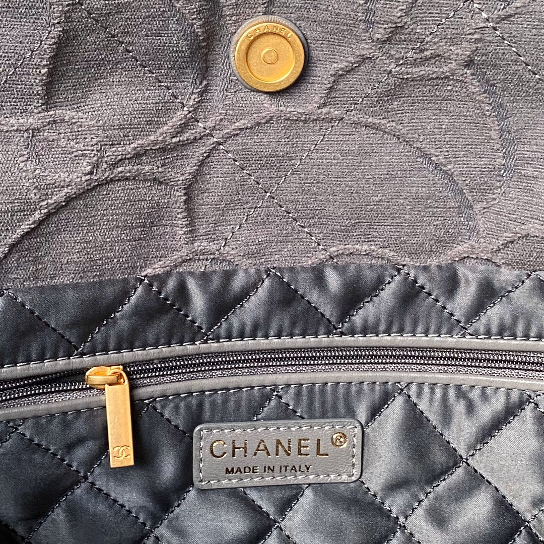 Ch**el 22 HANDBAG velvet GREY 15.2×16.4×3.1 in