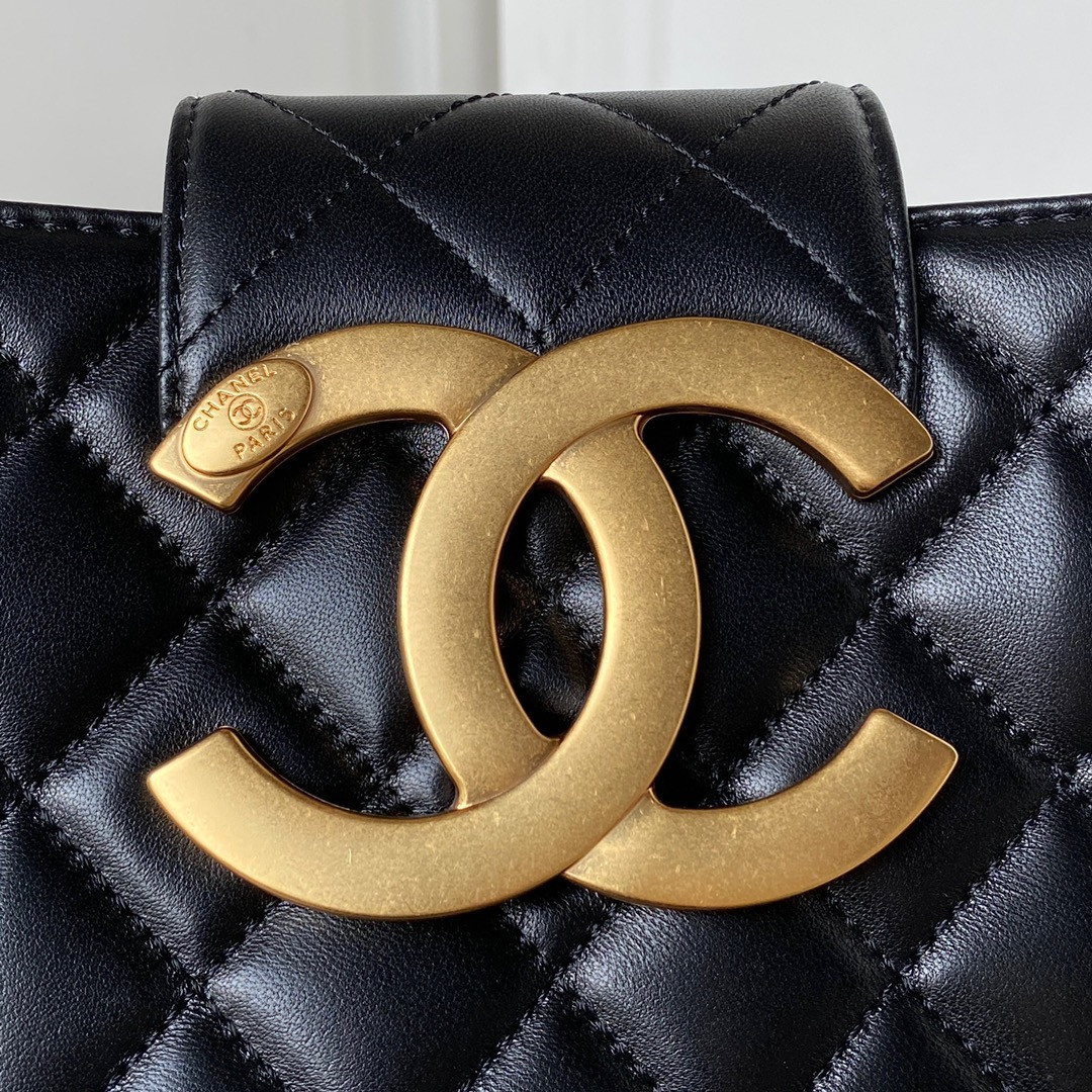 Ch**el BAGUETTE BAG 16.5×26.5×5cm