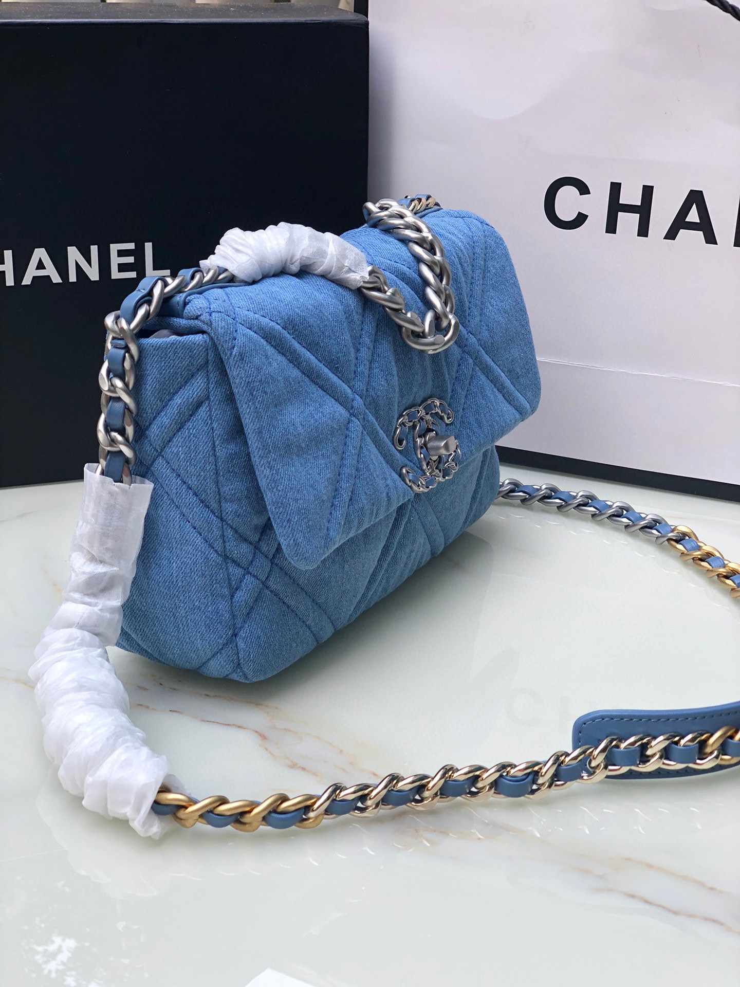 Ch**el 19 HANDBAG, Gold-Tone, Silver-Tone & Ruthenium-Finish Metal Blue 6.2 × 10.1 × 3.5 in