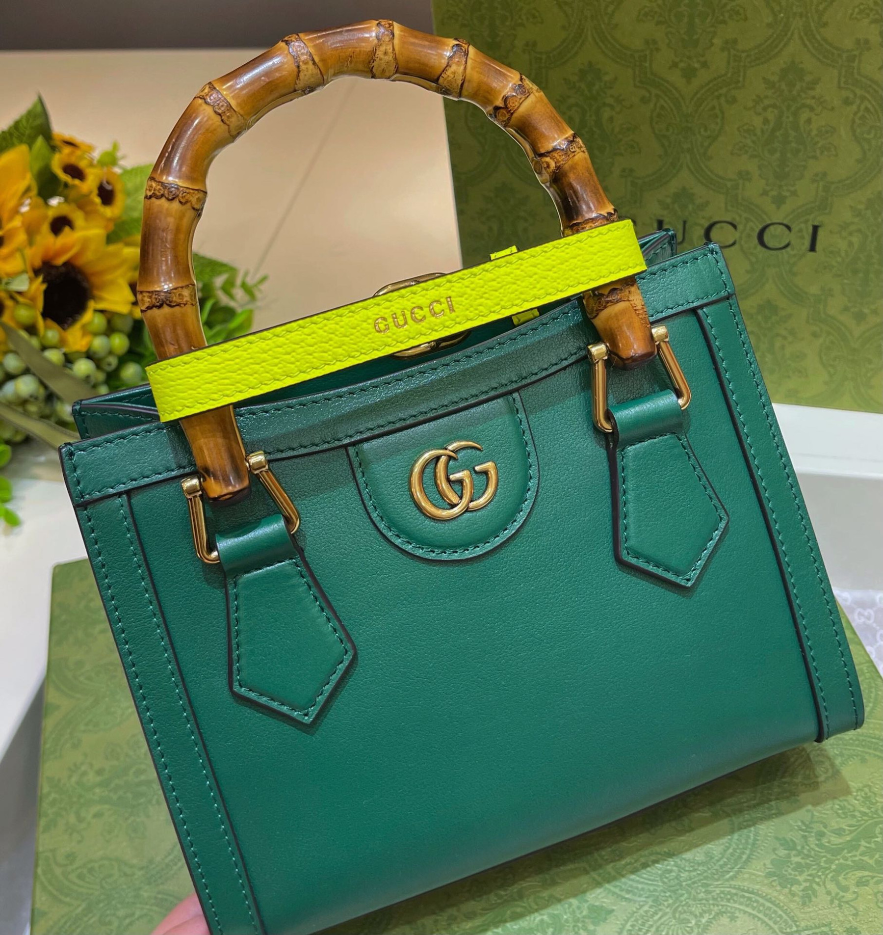 Gvc*1 DIANA MINI TOTE BAG Green 20W x 16H x 10D CM