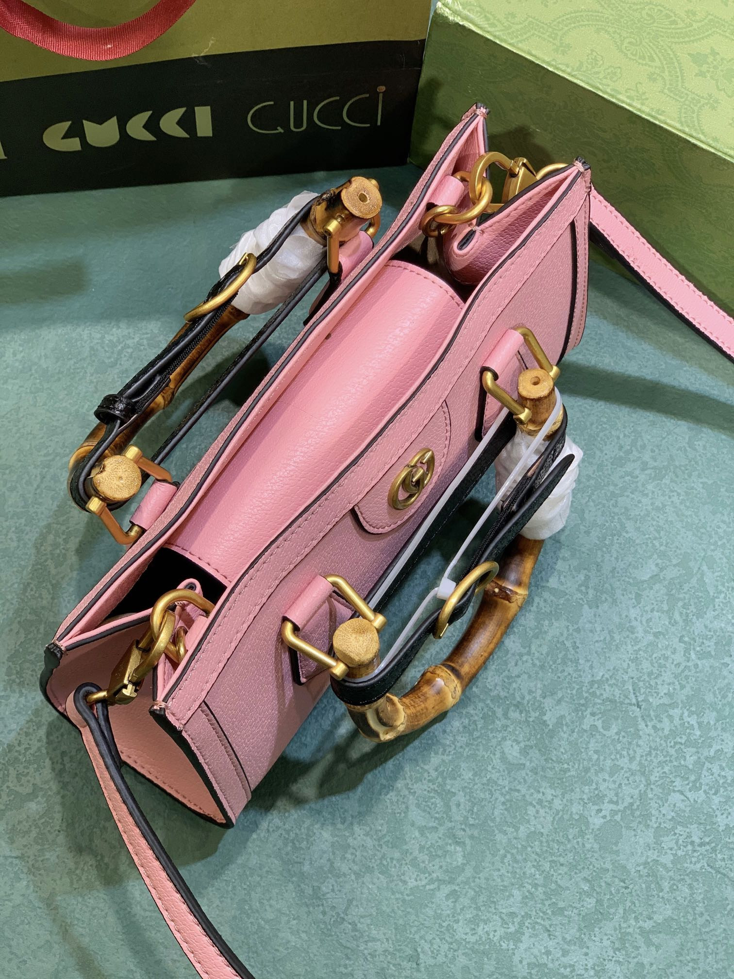 Gvc*1 DIANA SMALL SHOULDER BAG Pink 25W x 16H x 9D CM