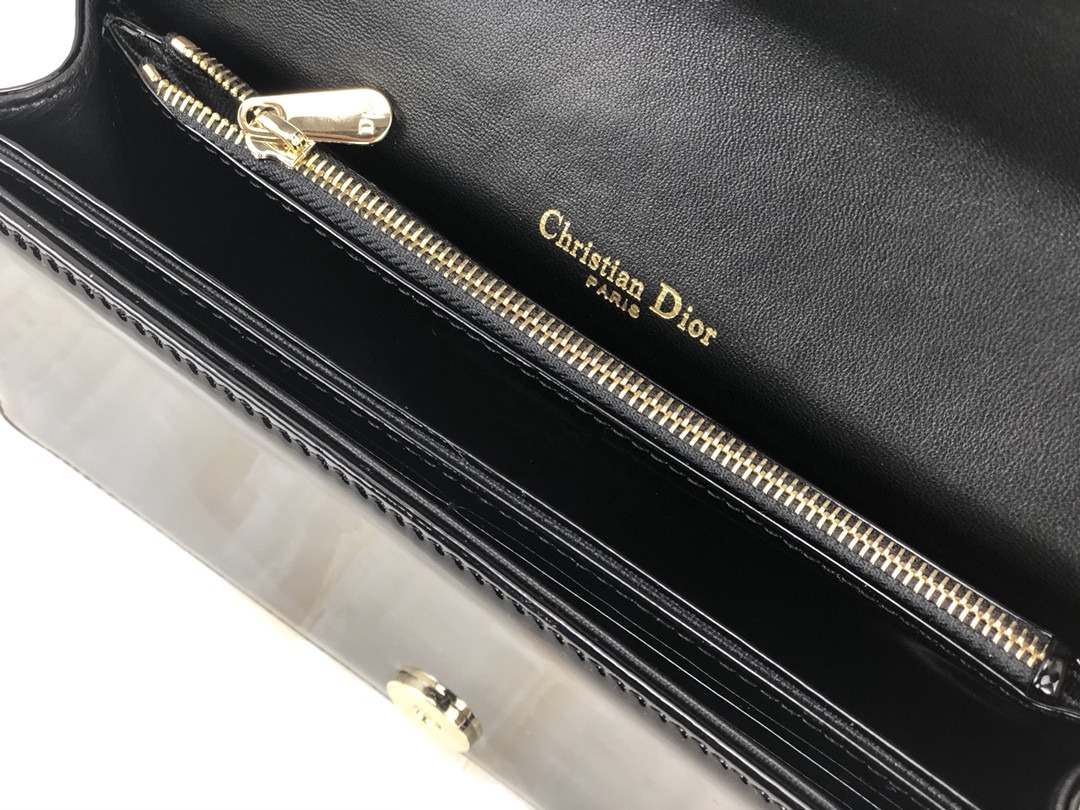 Lady D10r Pouch Black Patent Cannage Calfskin 8.5 x 4.5 x 1 inches