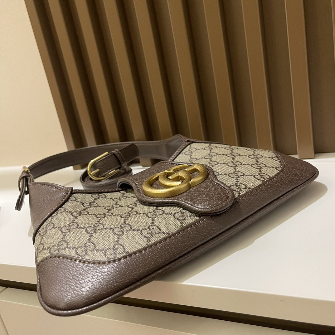 Gvc*1 APHRODITE SHOULDER BAG 27 X 13.5 X 2 cm