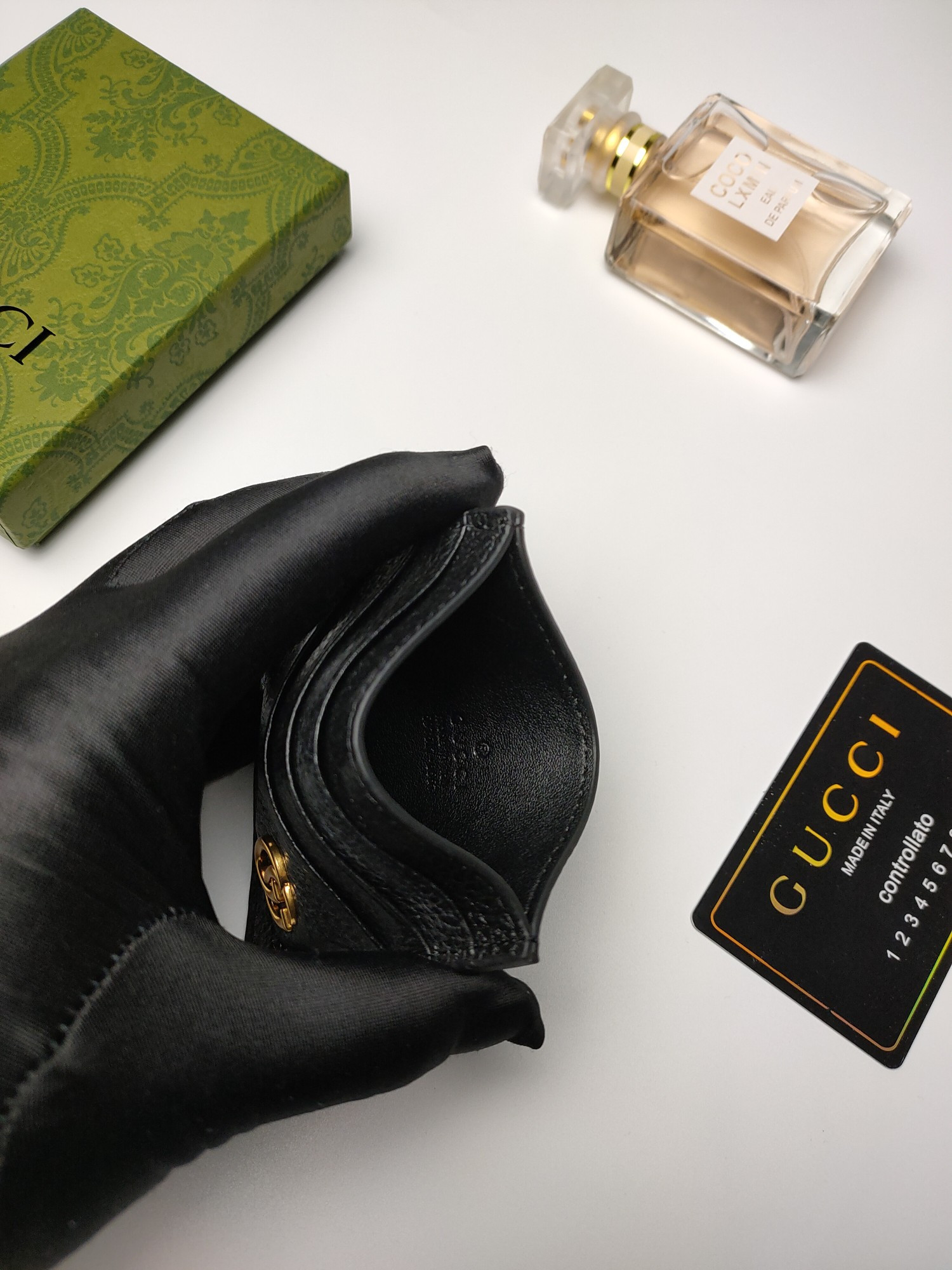 Gucci GG CARD CASE WALLET