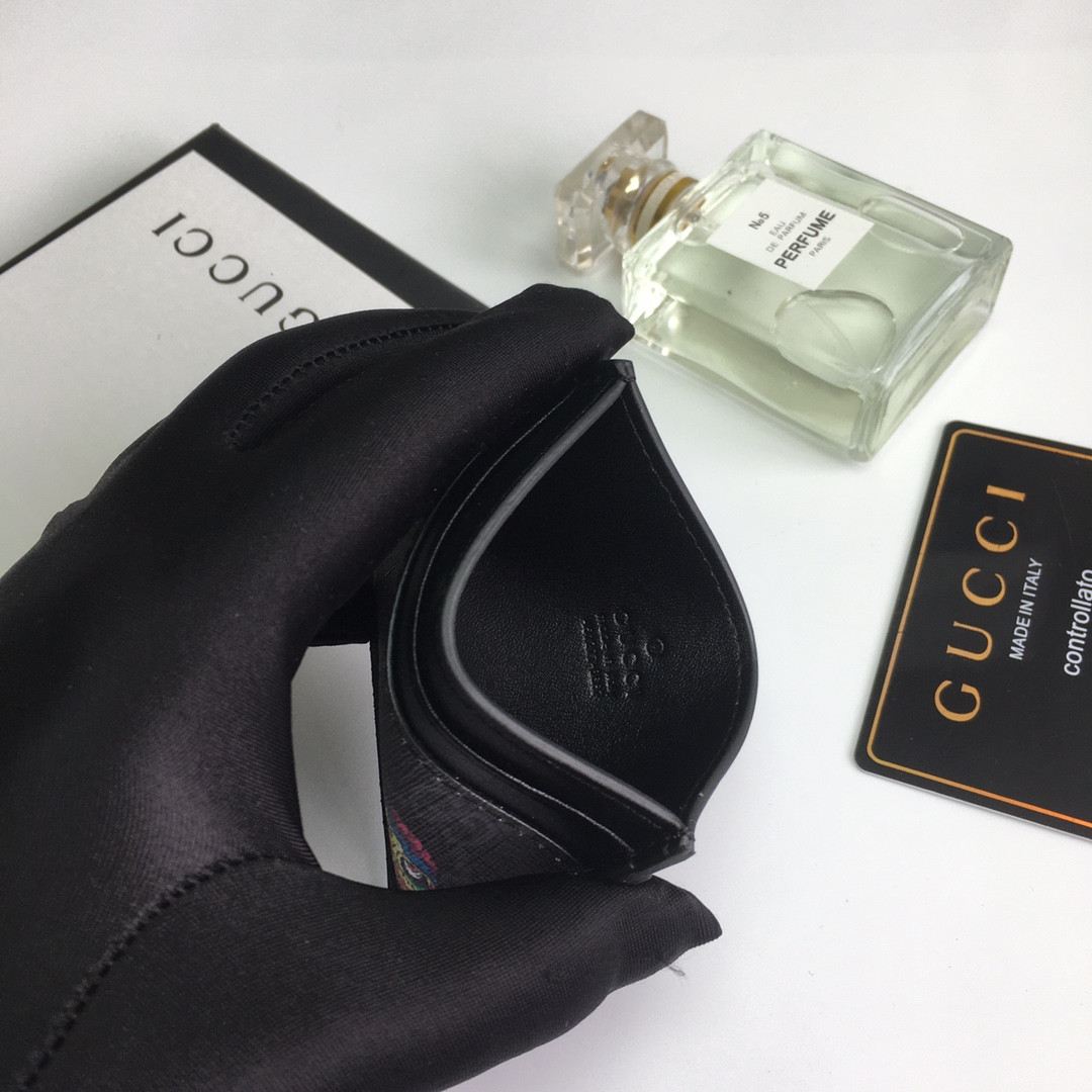 Gucci GG CARD CASE WALLET