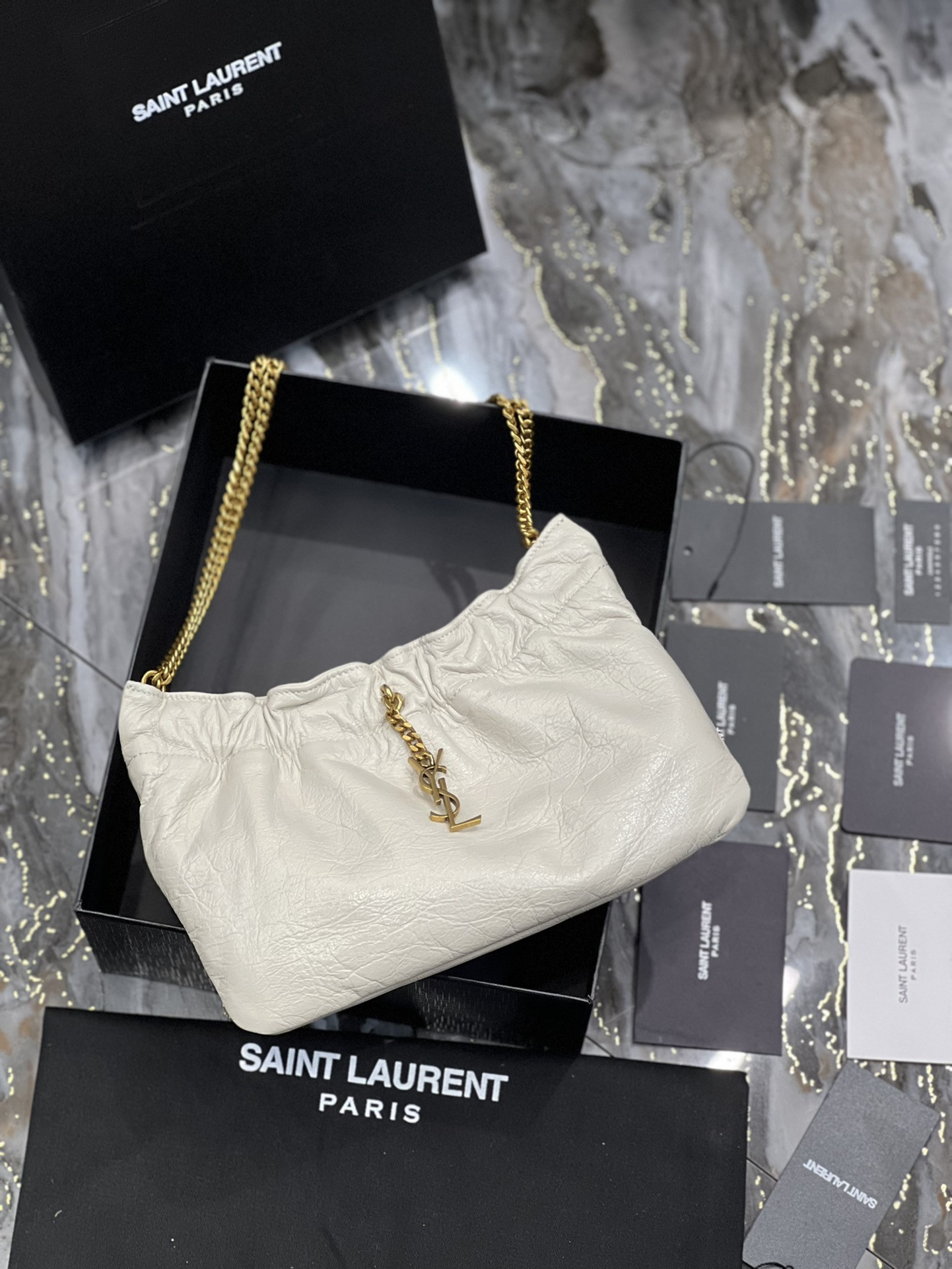 Y51 Mini leather shoulder bag White 24x14x4 cm