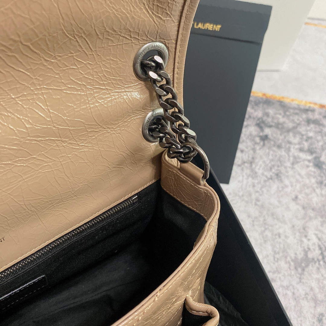 Y51 NIKI MEDIUM IN VINTAGE LEATHER DARK BEIGE 11 X 7.8 X 3.3 INCHES