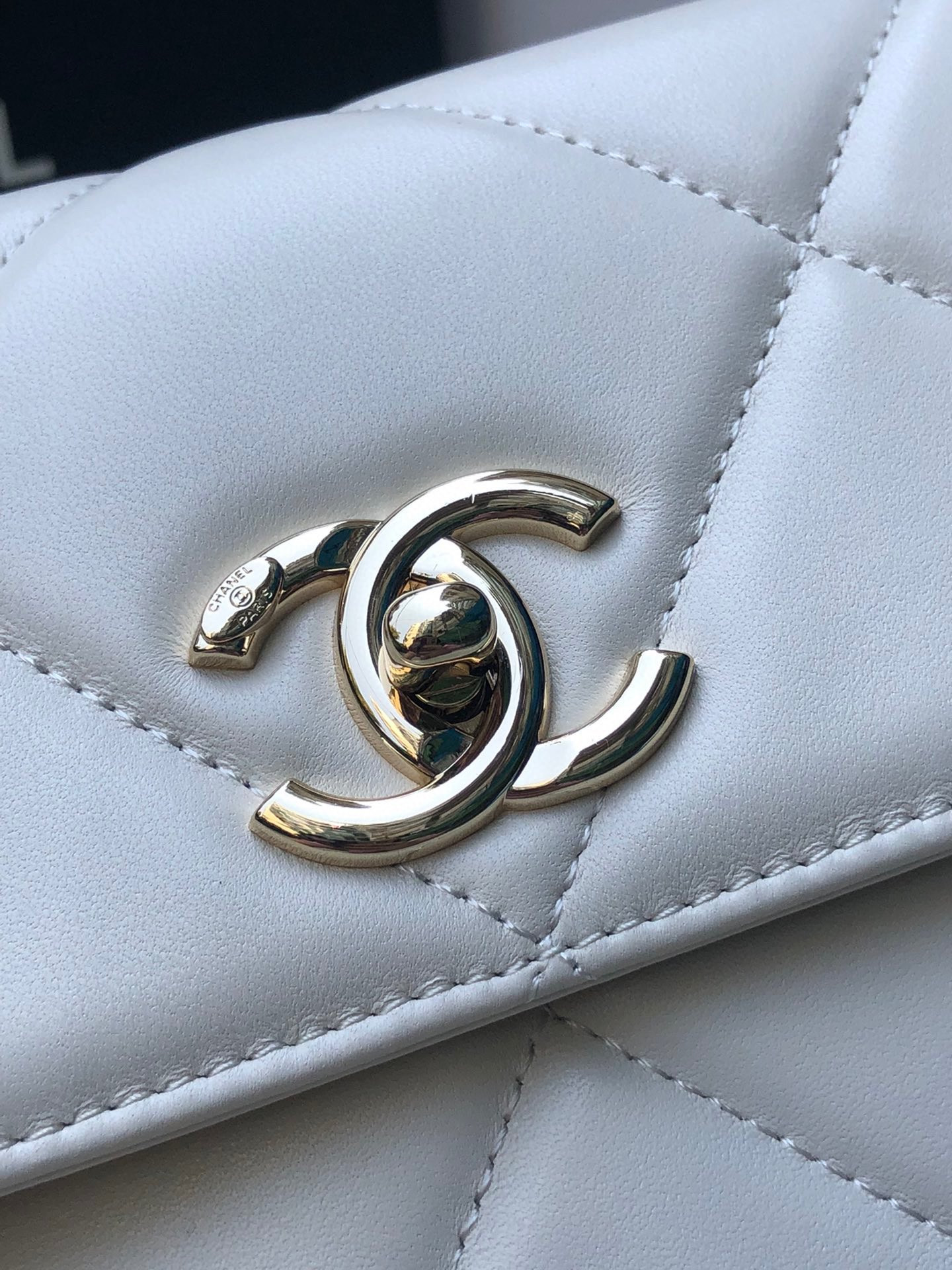 Ch**el FLAP BAG WITH TOP HANDLE 6.6 × 9.8 × 4.7 in