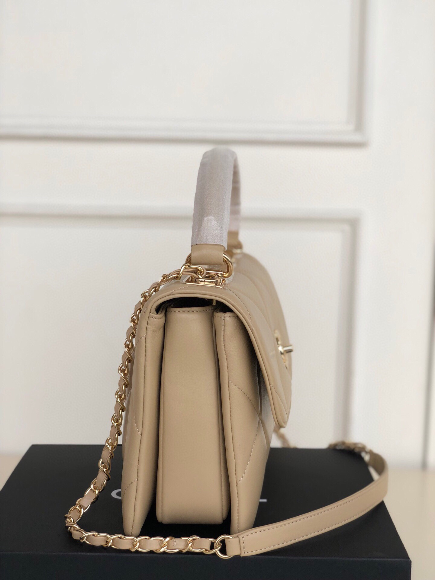 Ch**el FLAP BAG WITH TOP HANDLE 6.6 × 9.8 × 4.7 in
