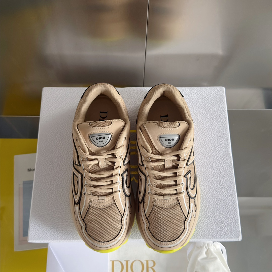 UA D10r B30 Sneaker Beige Mesh and Technical Fabric