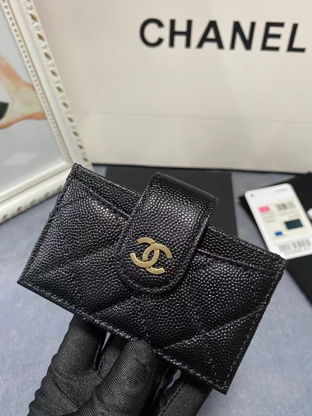 Ch**el CARD HOLDER 10.4×7×2cm