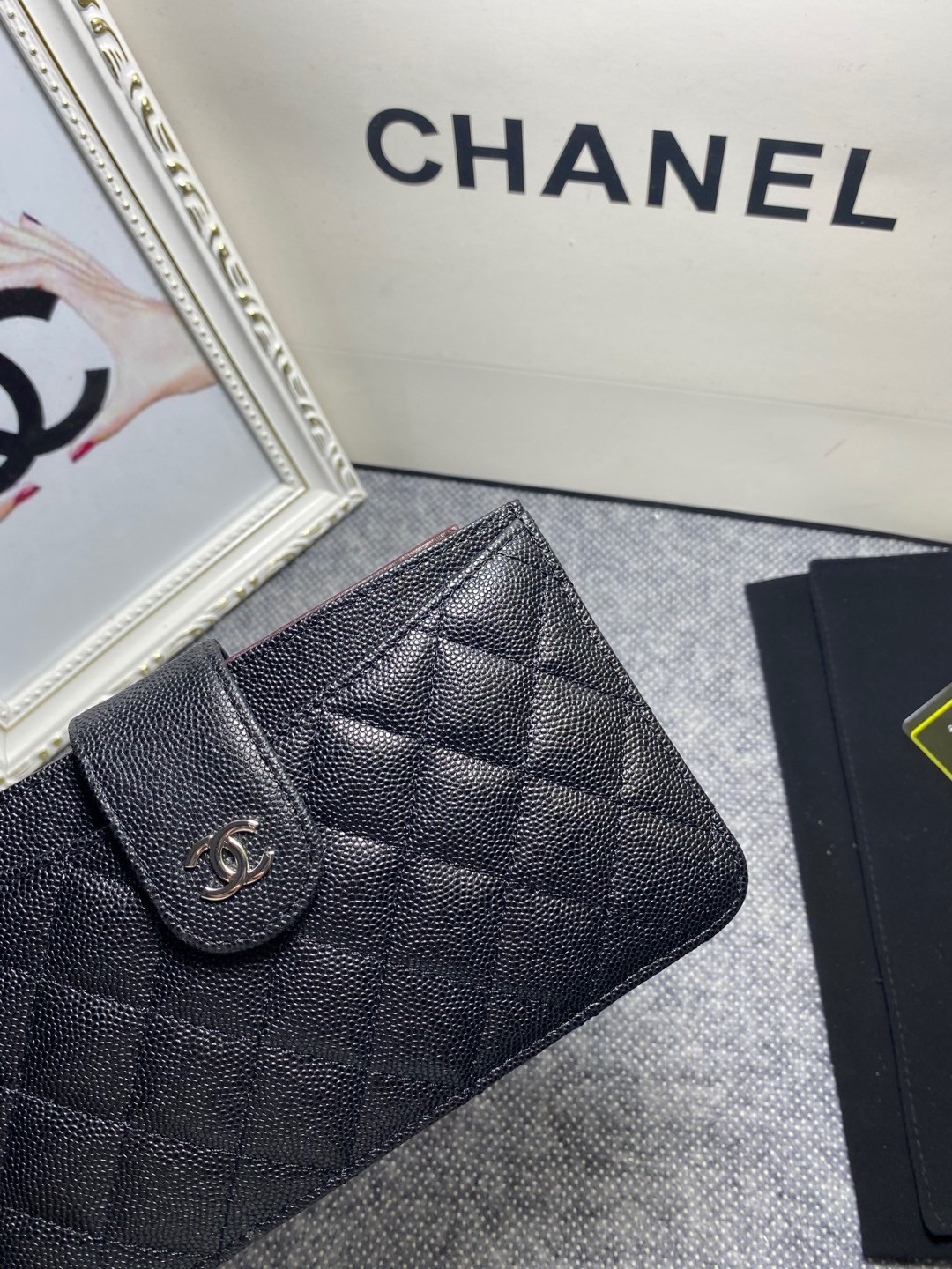 Ch**el CARD HOLDER 15-10cm