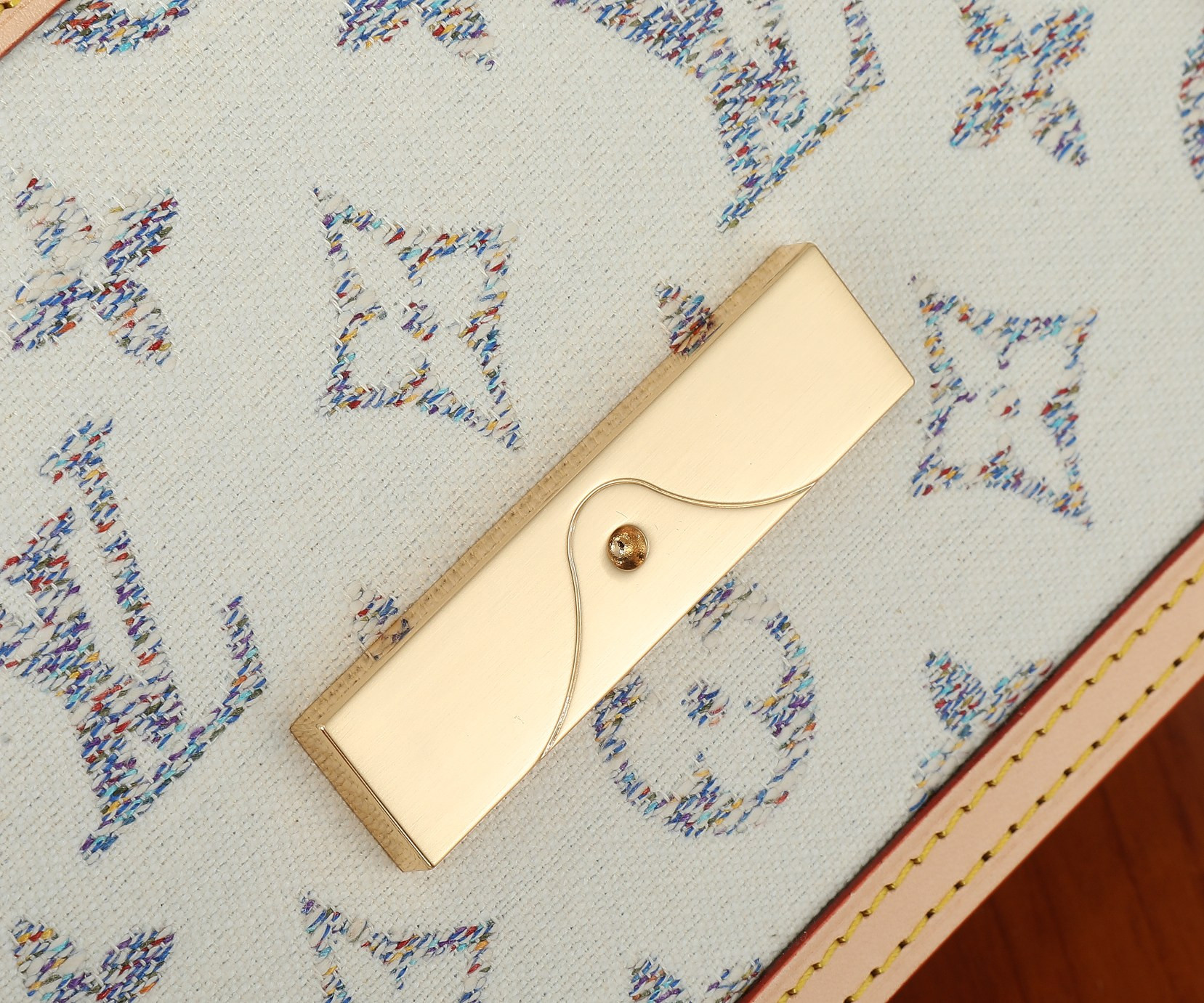 LV Mini Dauphine M24841 7.9 x 5.9 x 3.5 inches