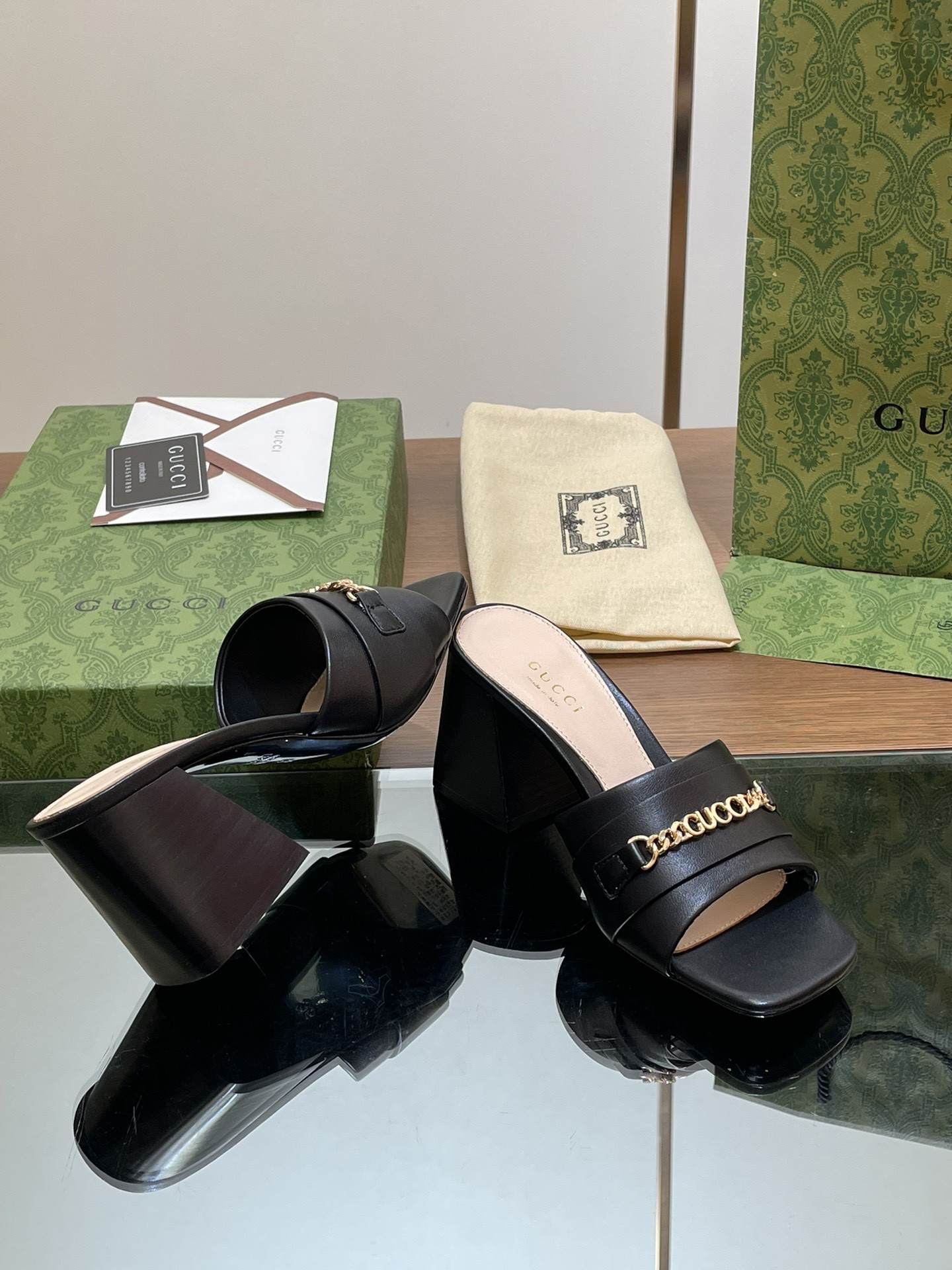 UA Gvc*1 SIGNORIA SLIDE SANDAL