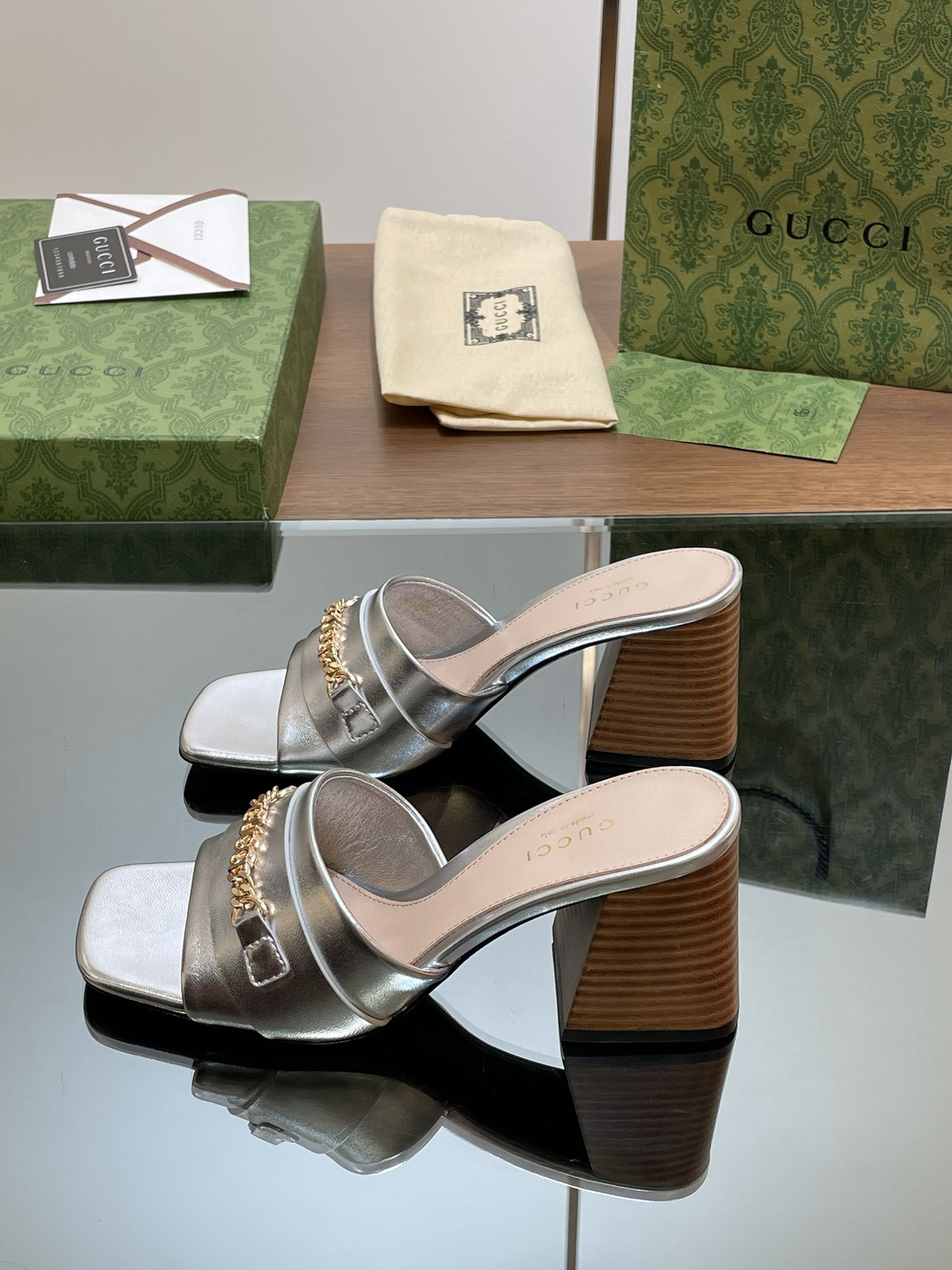 UA Gvc*1 SIGNORIA SLIDE SANDAL