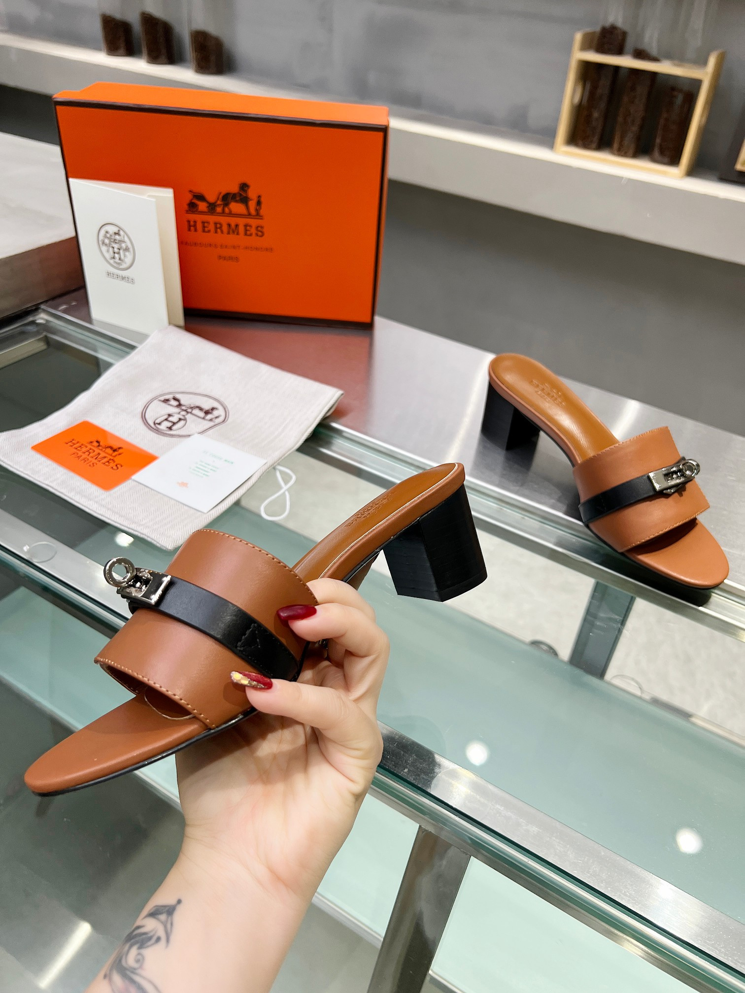 UA H**me5 Gigi 50 sandal