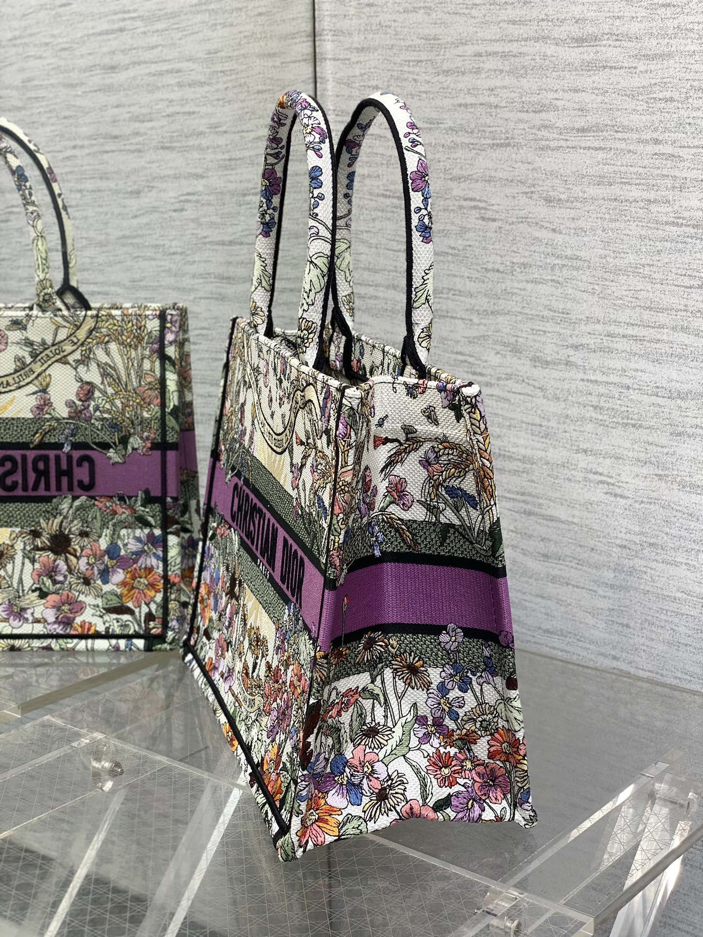 Medium D10r Book Tote  Ecru Multicolor 36 x 27.5 x 16.5 cm