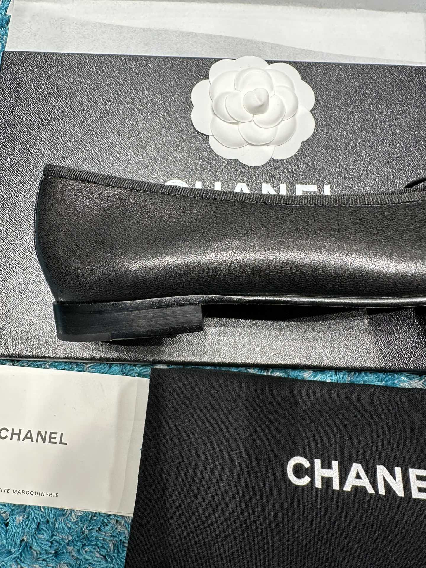 UA Ch**el BALLET FLATS