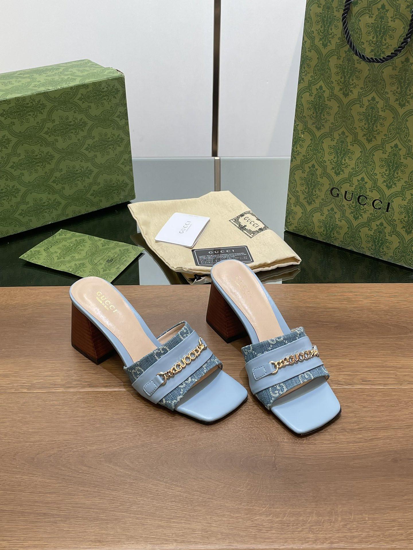 UA Gvc*1 SIGNORIA SLIDE SANDAL