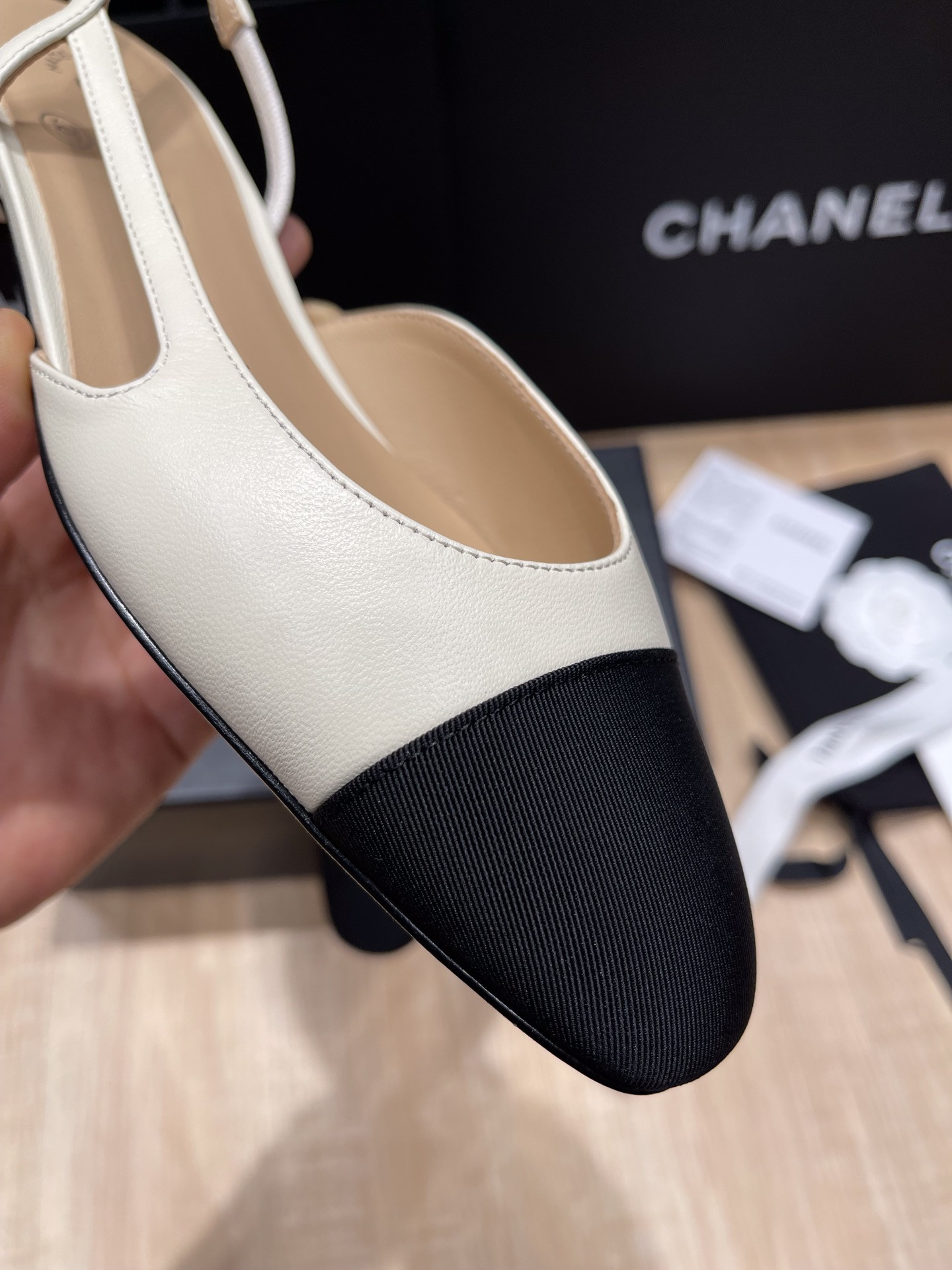UA Ch**el SLINGBACKS FLAT