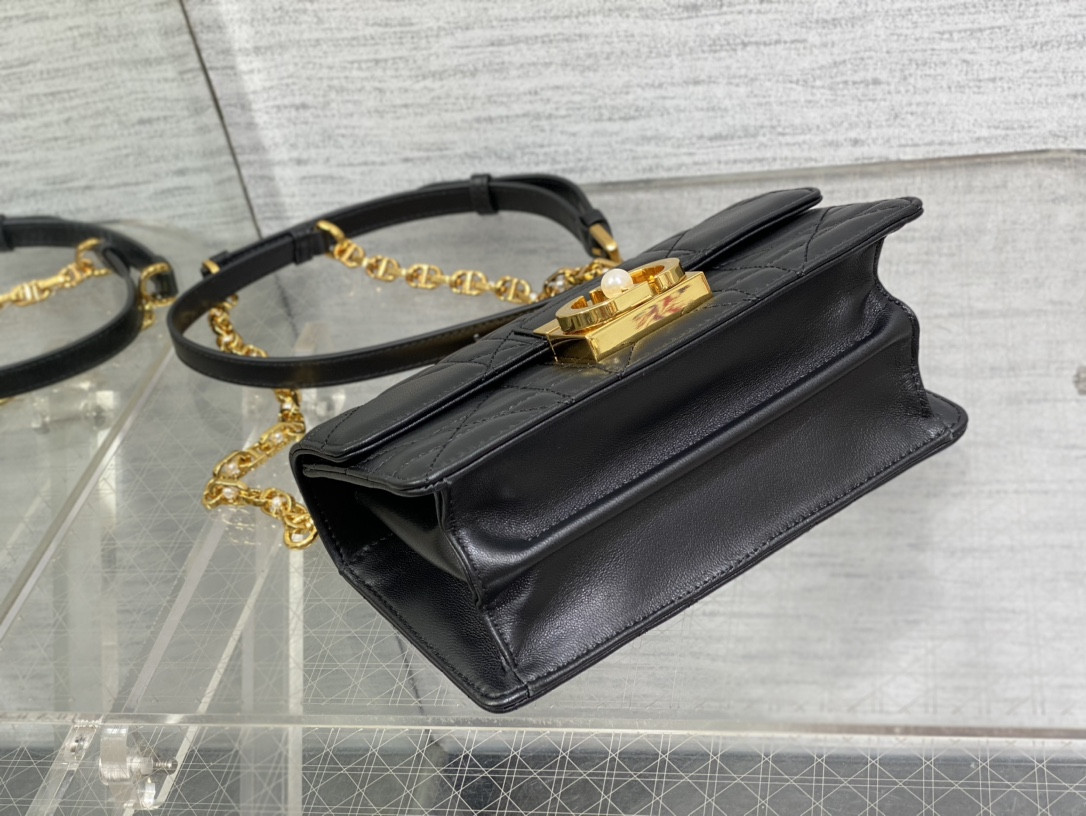 D10r Small D10r Ange Bag Black Macrocannage Calfskin 20 x 12 x 5 cm