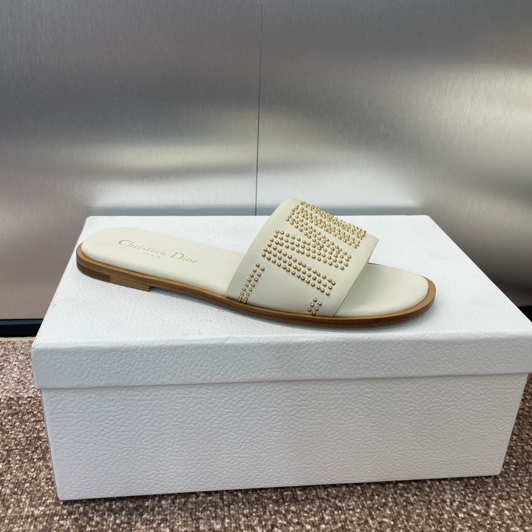 UA D10r Dway Slide