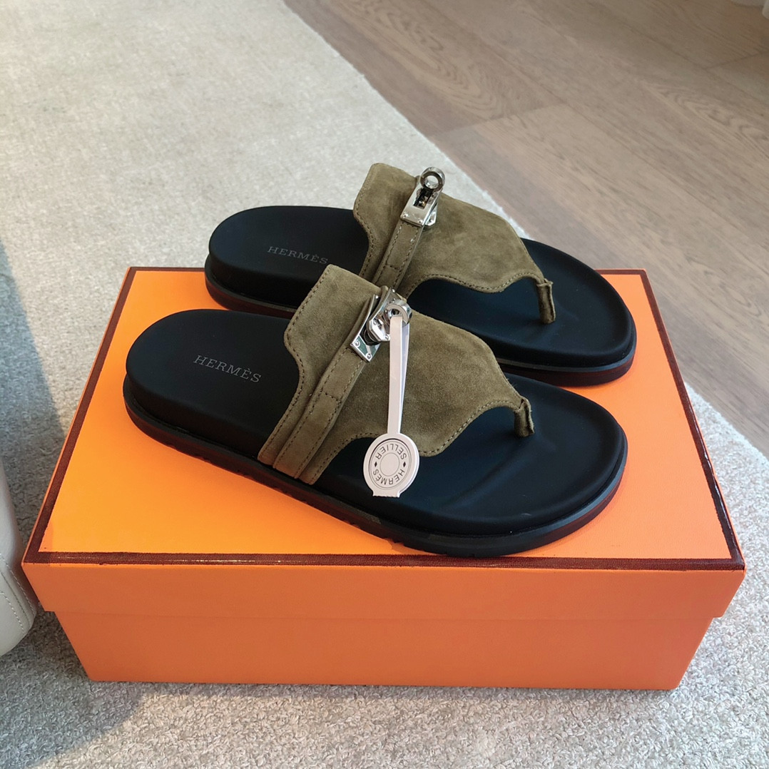 UA H**me5 Empire Sandal