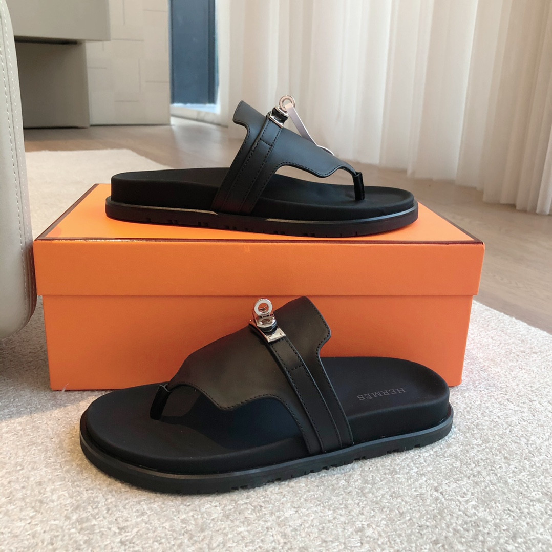 UA H**me5 Empire Sandal