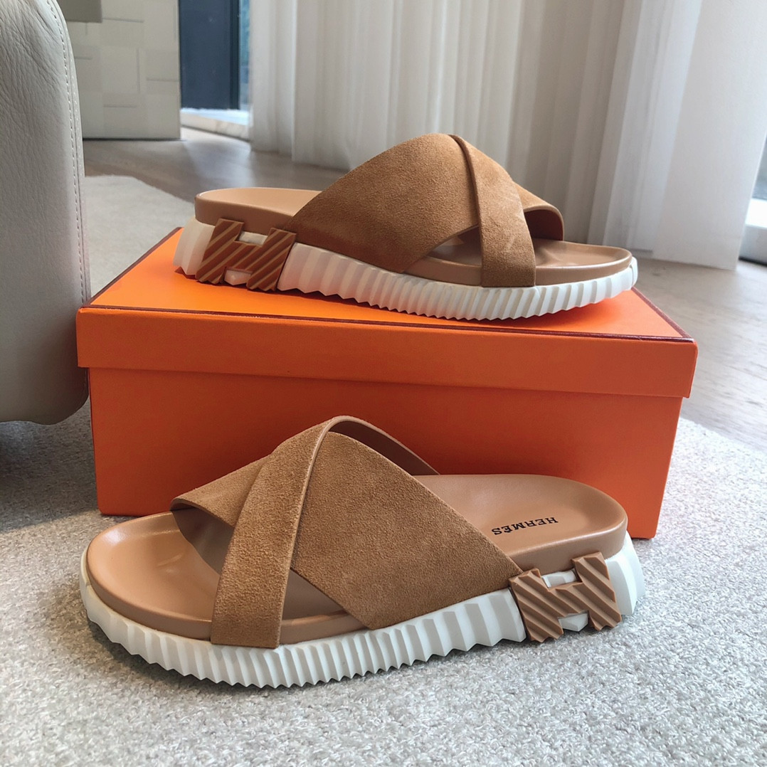 UA H**me5 Infra sandal