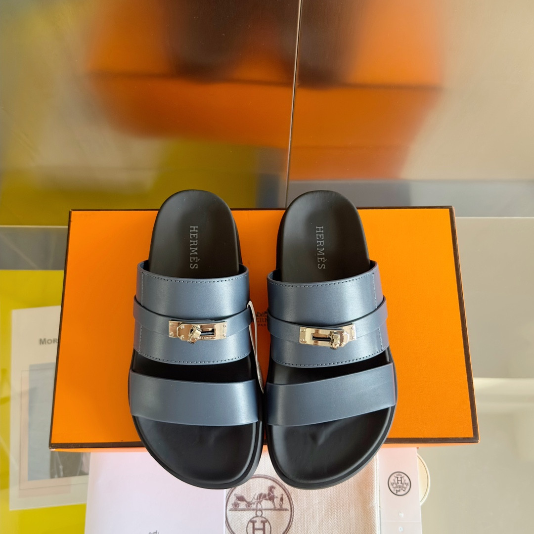 UA H**me5 Jackson sandal