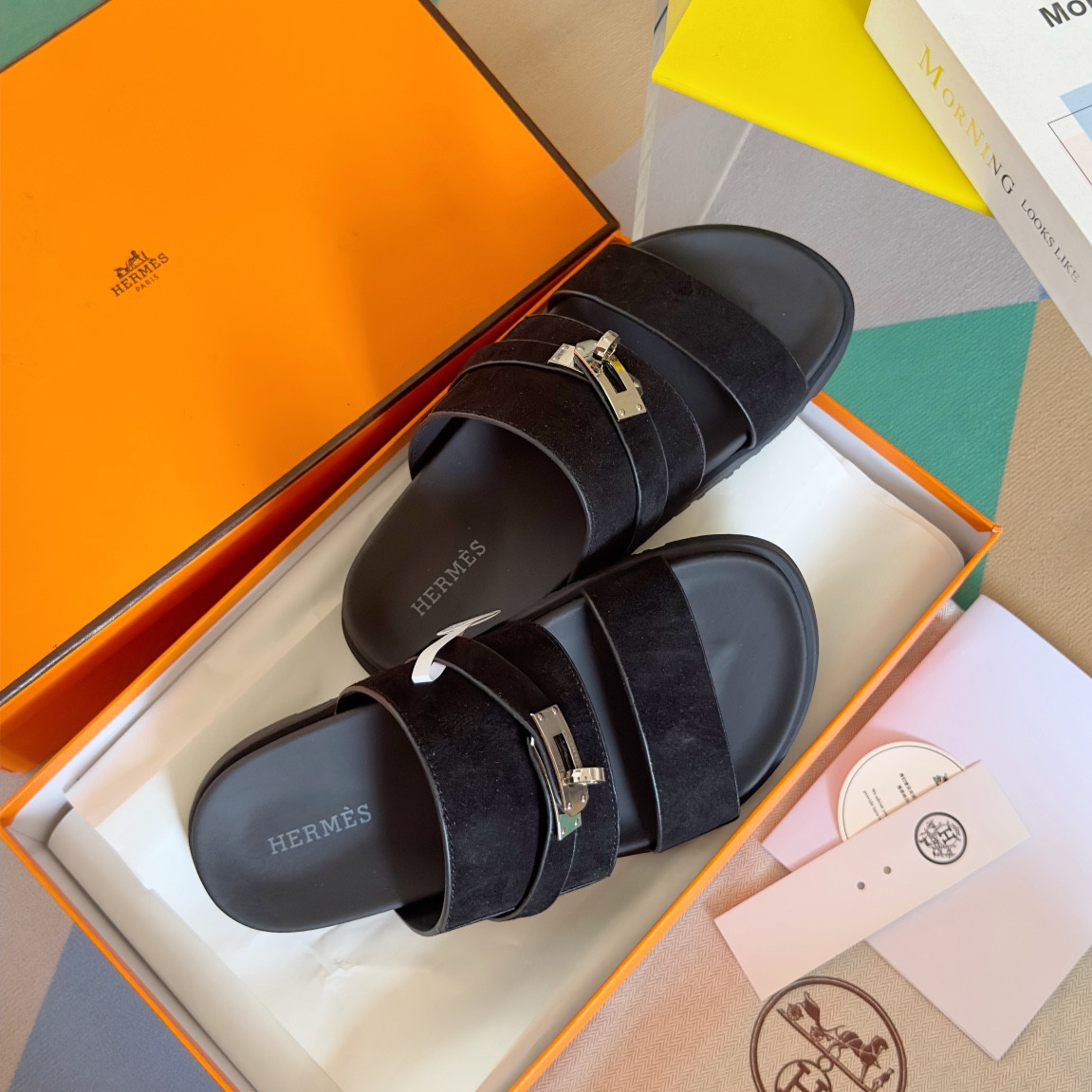 UA H**me5 Jackson sandal
