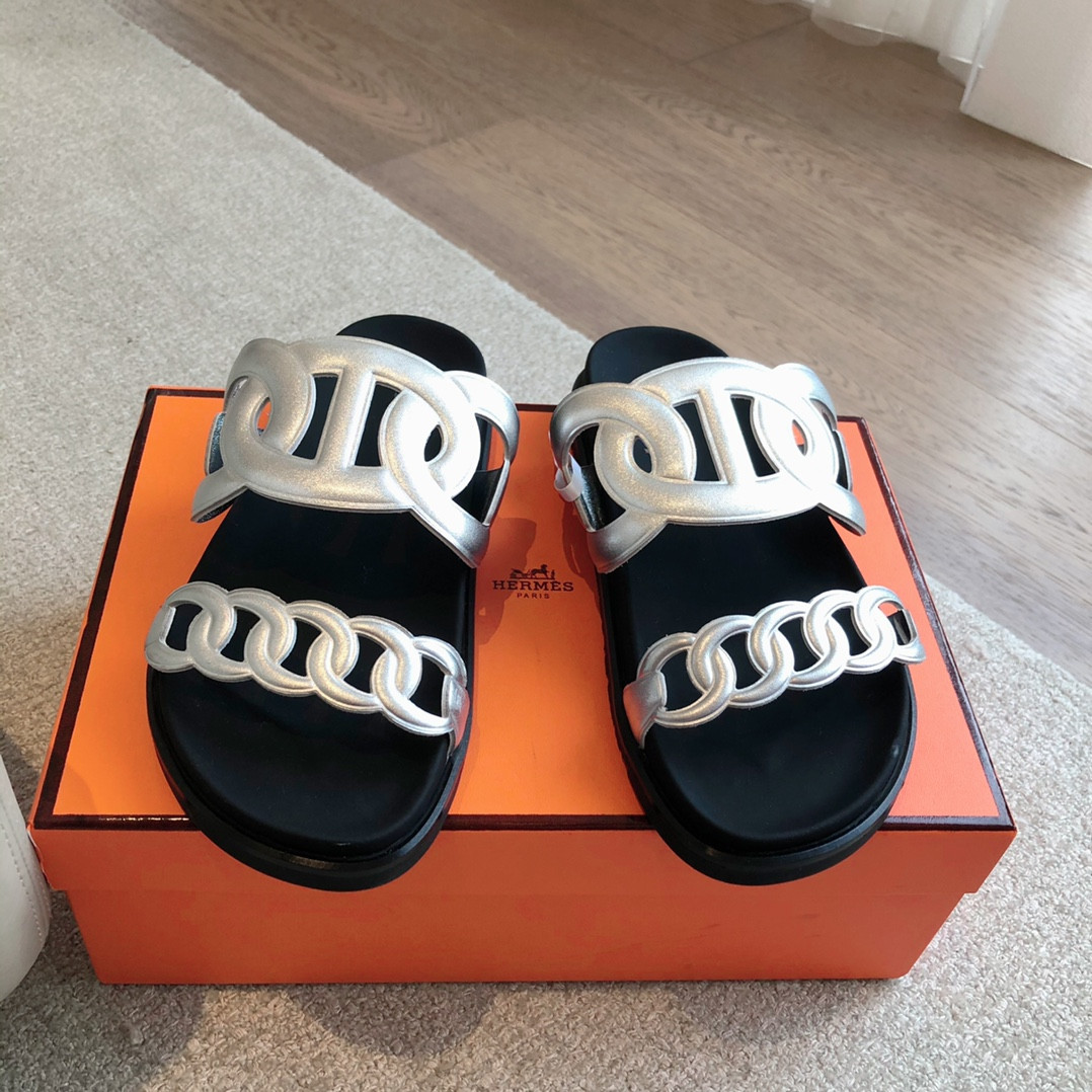 UA H**me5 Extra sandal