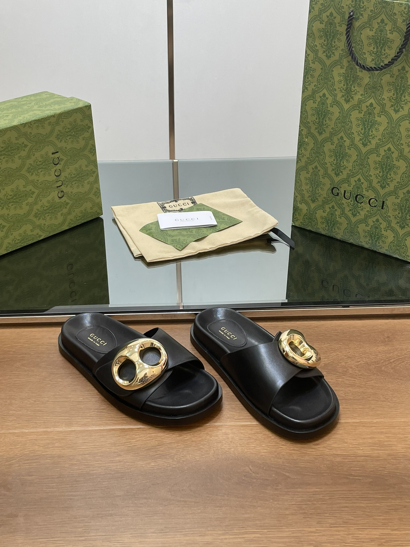 UA Gvc*1 MARINA CHAIN SLIDE SANDAL