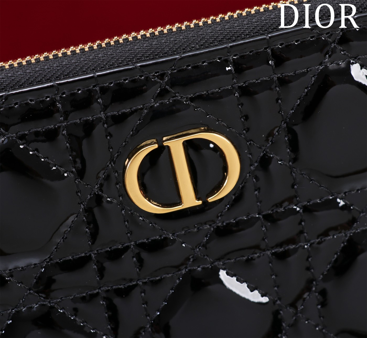 Large D10r Caro Daily Pouch 30 x 21.5 cm