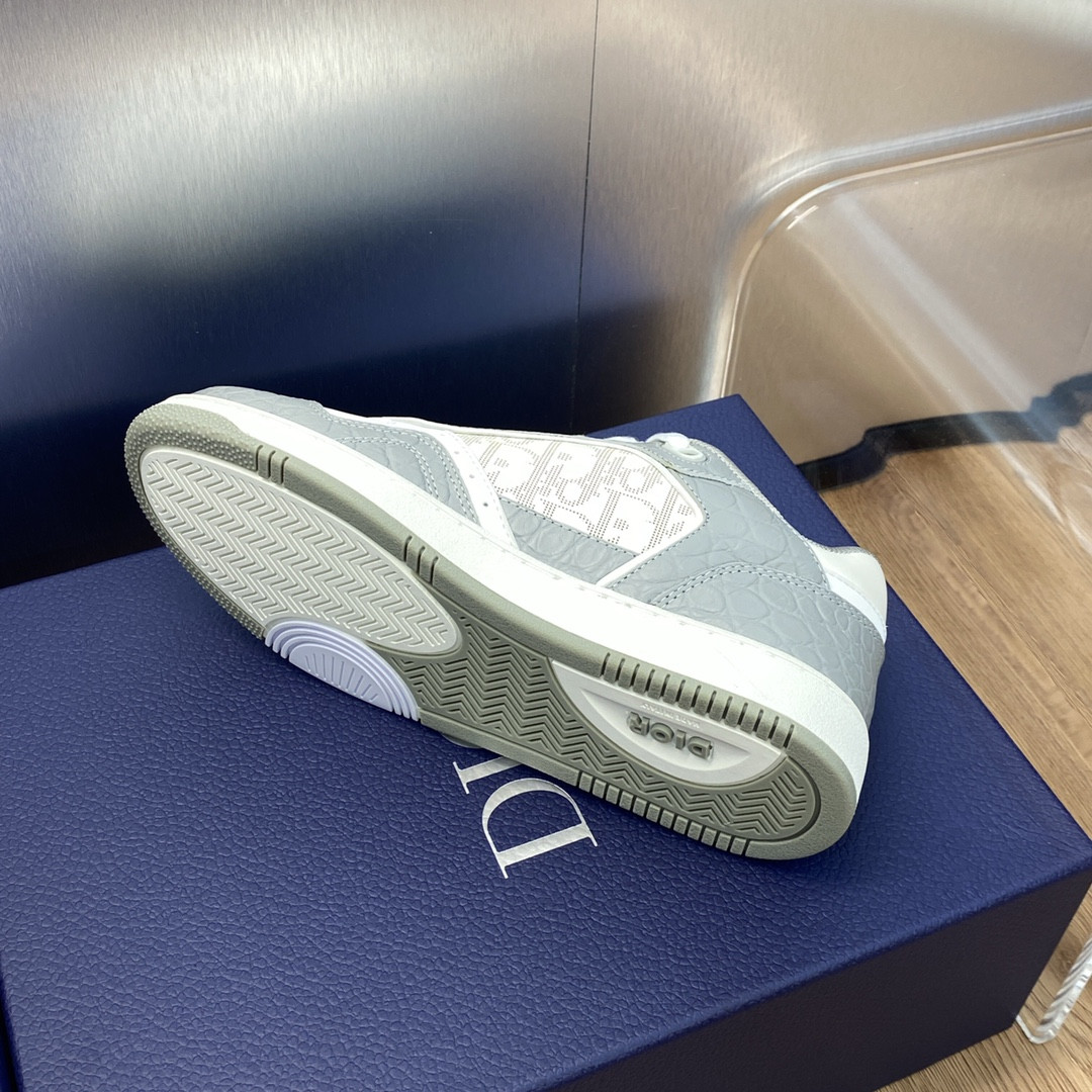 UA D10r B27 Sneaker