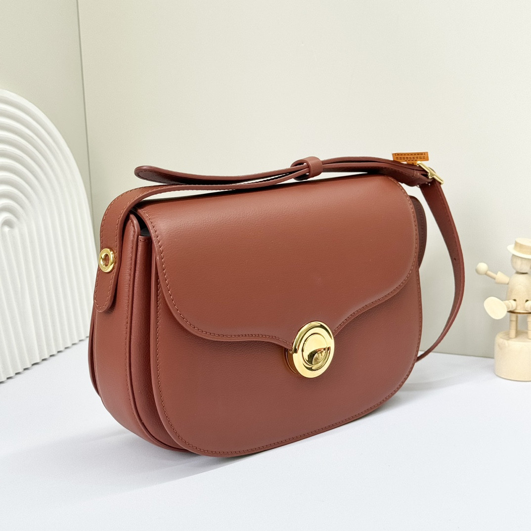 L0r0 P1ana Small Ghiera Bag 23x16x8 cm