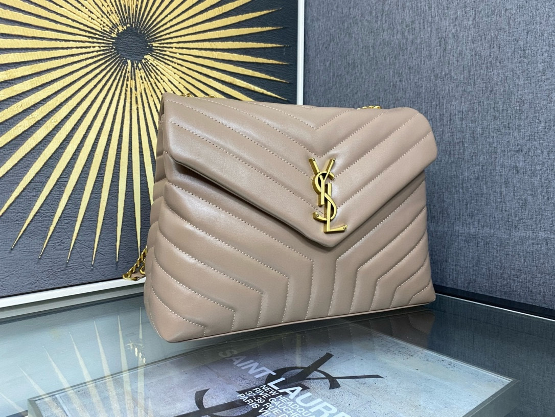 Y51 LOULOU QUILTED LEATHER 32x22x9cm