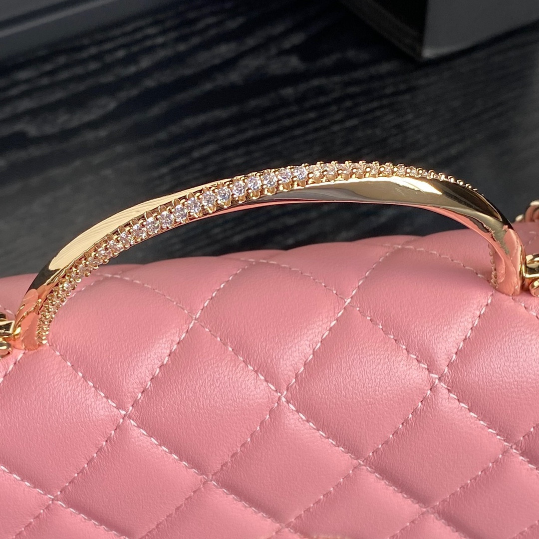 Ch**el Clutch With Chain 19cm