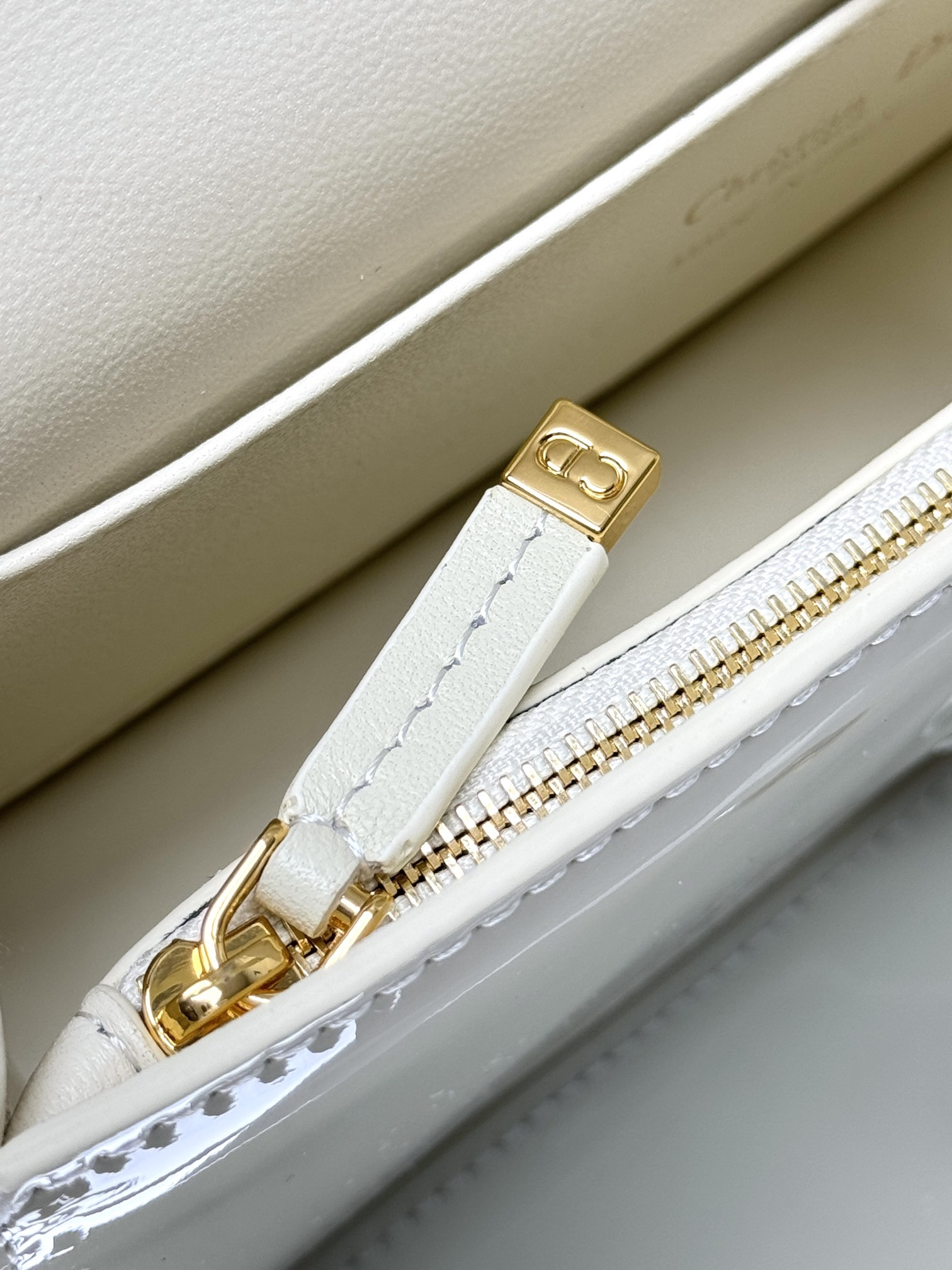 D10r Miss D10r flap bag 22 x 11 x 6 cm(Patent Calfskin)