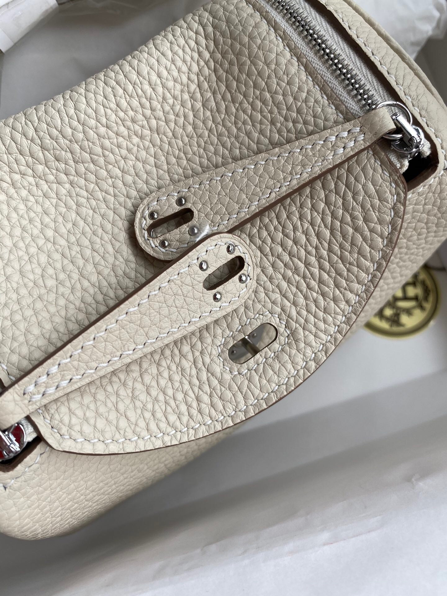 H**me5 Mini lindy 19cm