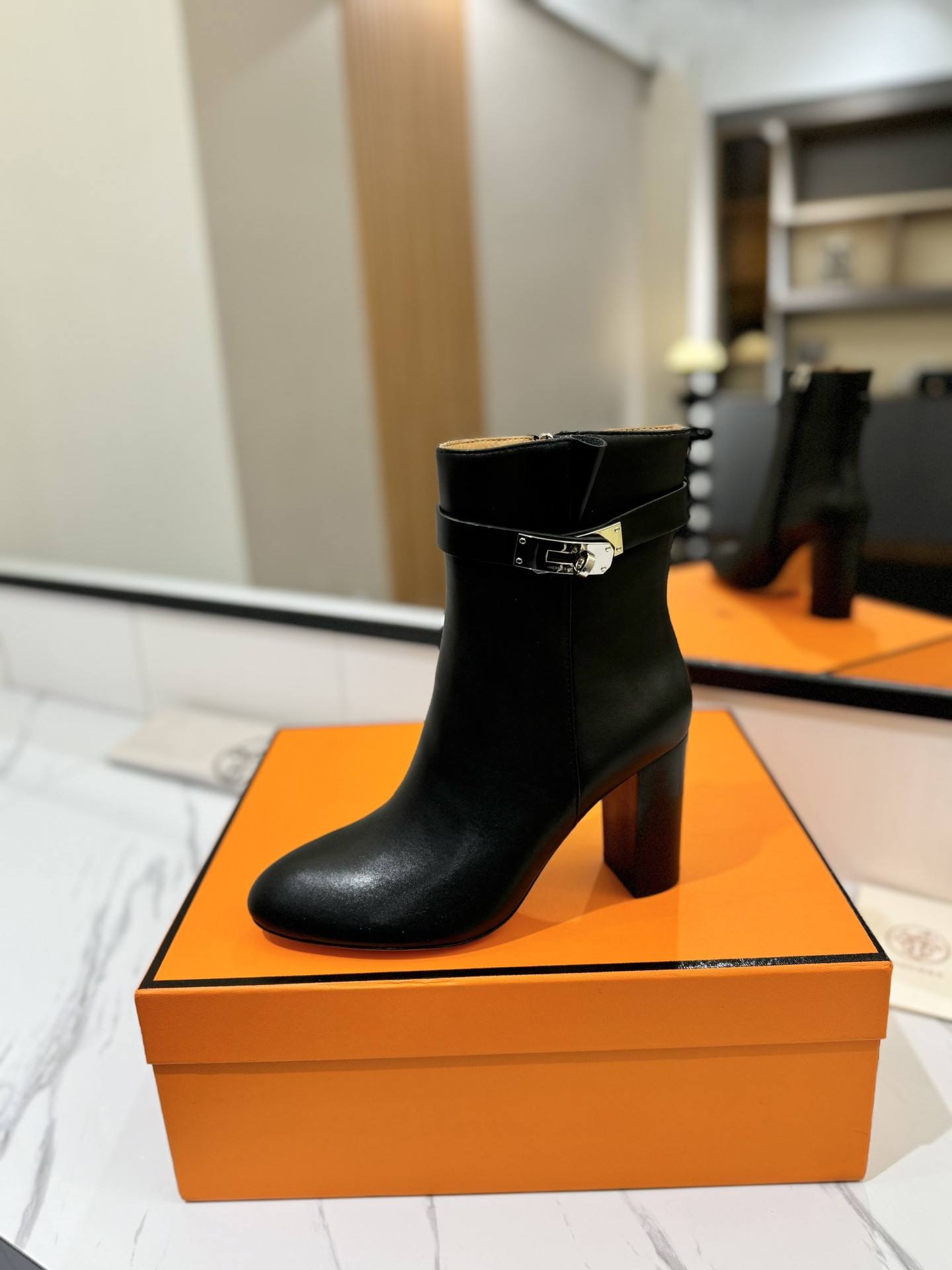 UA H**me5 Kelly Jumping Boots