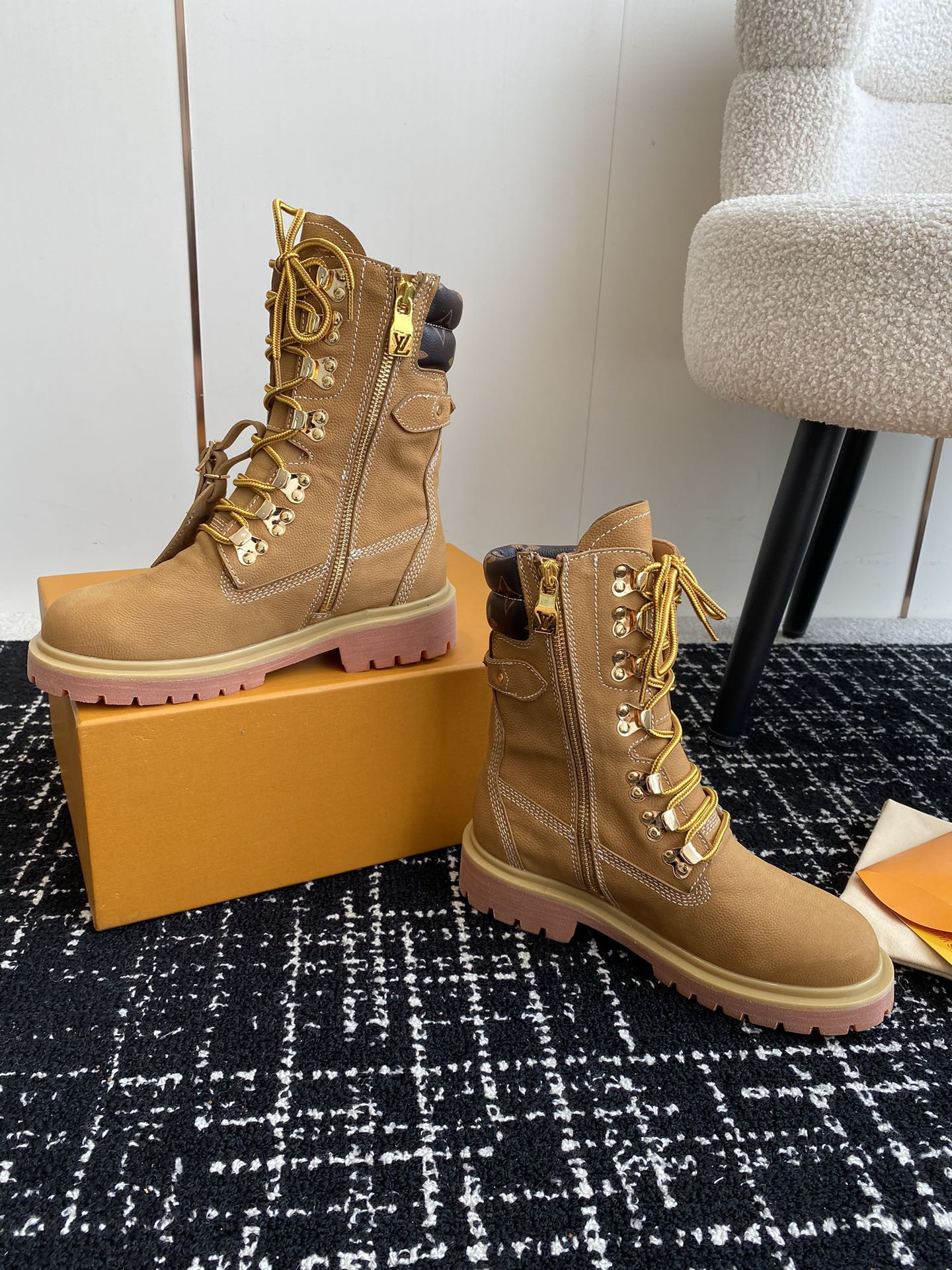ua lv x Timb**1*nd ranger boot