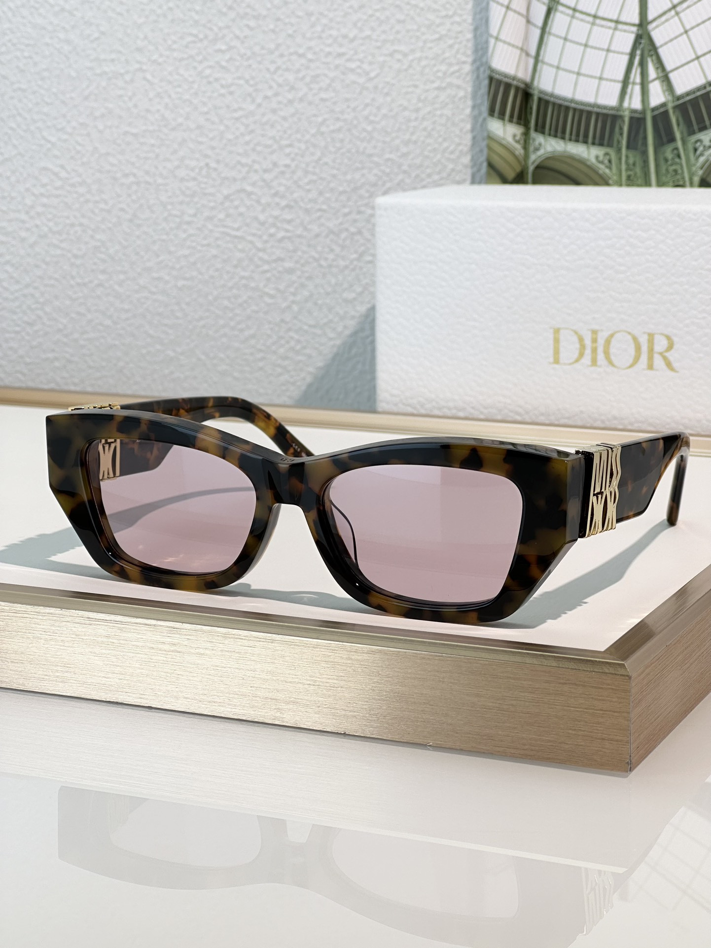 D10r Glasses S1F 56-17-140