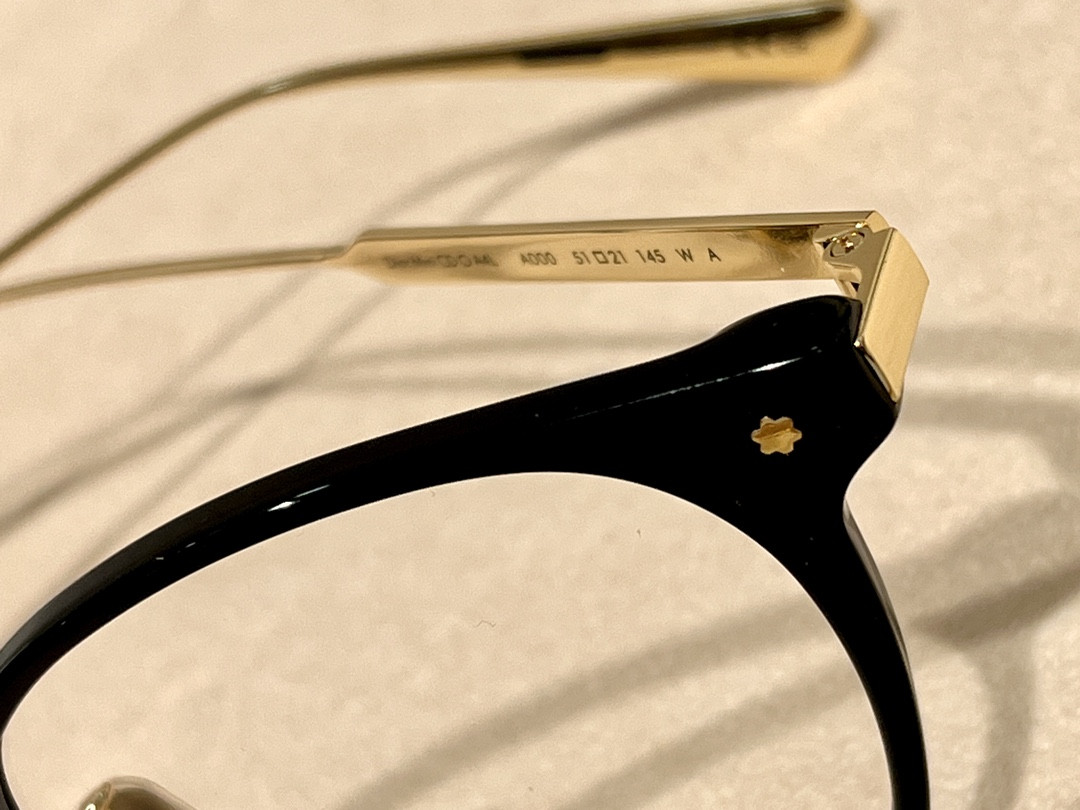 D10r Glasses mini CD O A4L 51-21-145