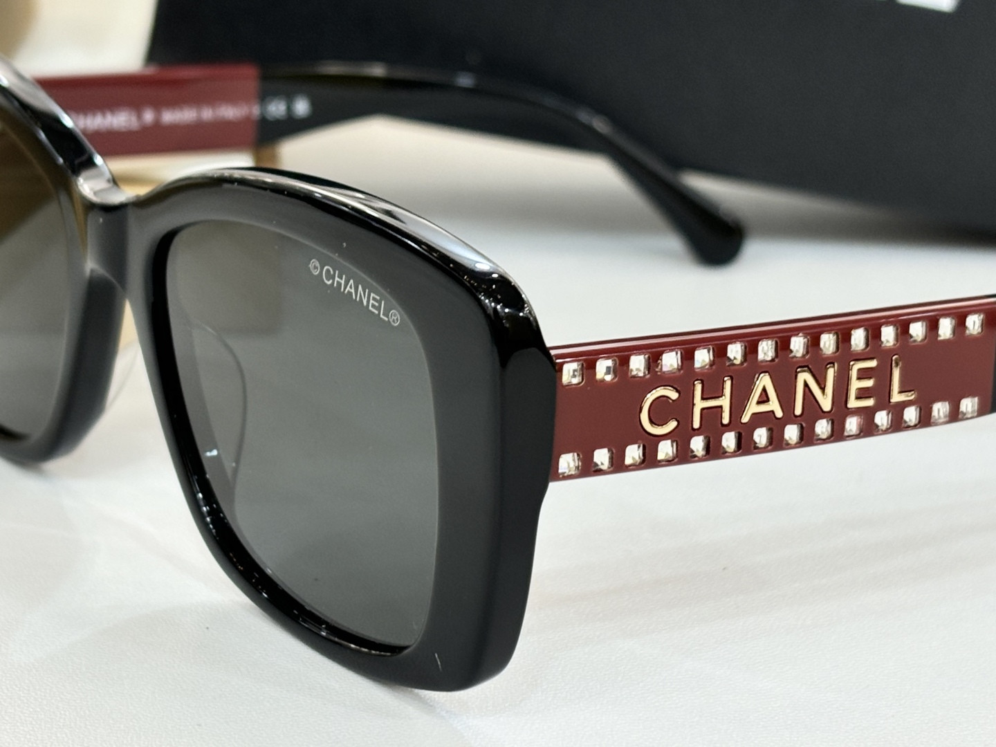 Ch**el Glasses CH9163B 54-19-145