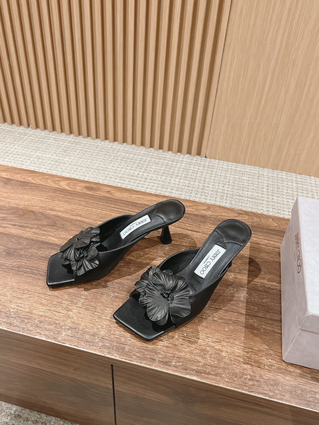 UA J1m*y Ch00 Slides 6.5cm