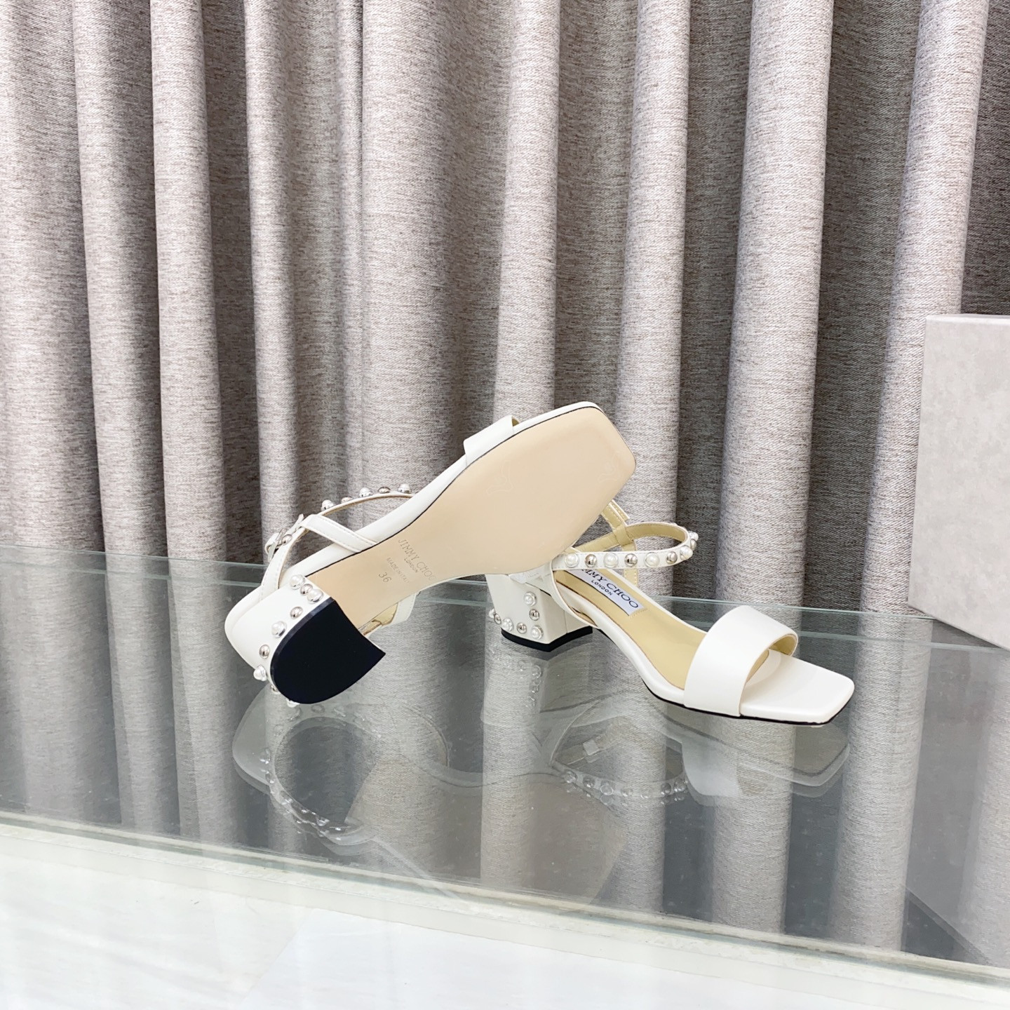 UA J1m*y Ch00 Sandals 4.5cm