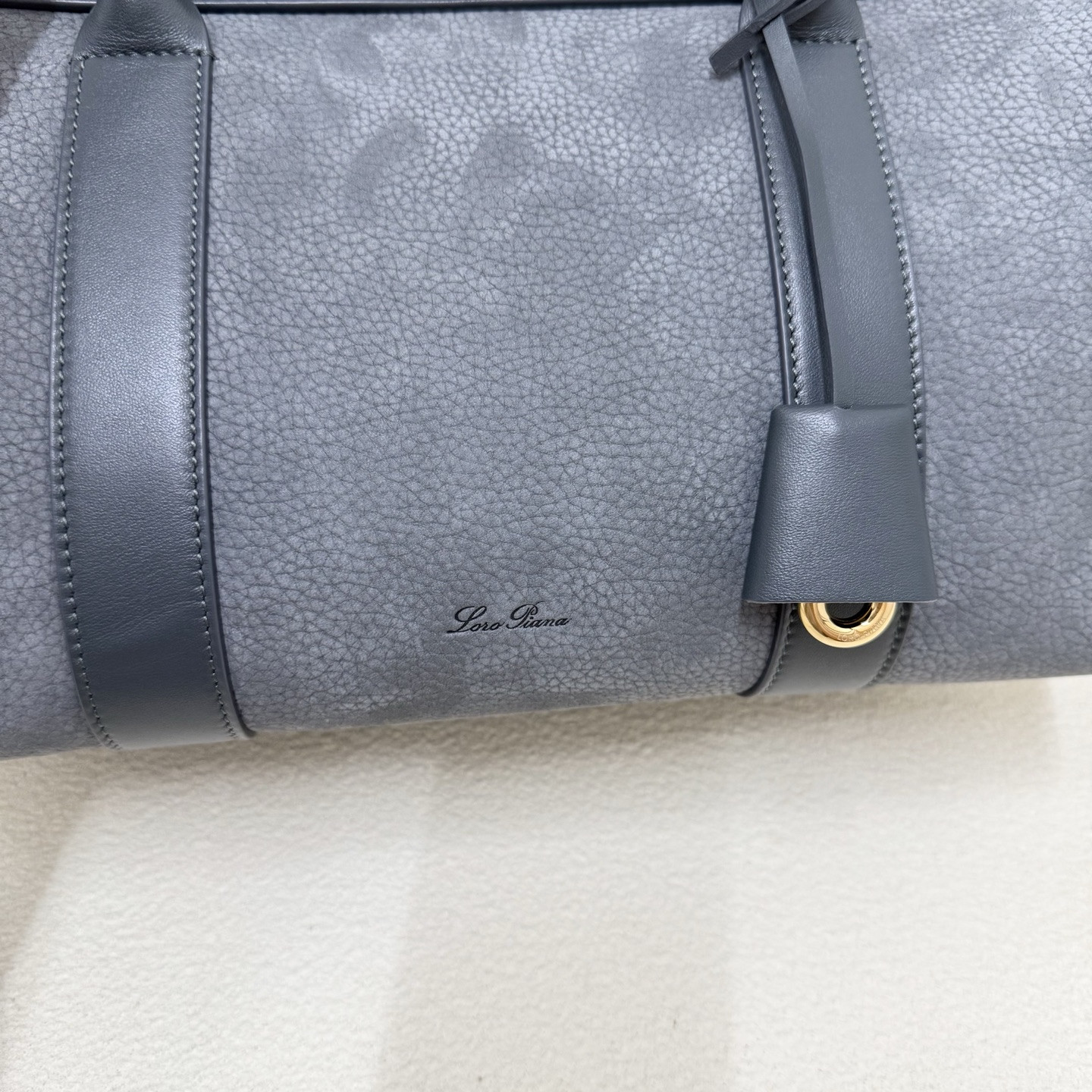 Loro Piana Loom L32 33x23x18cm