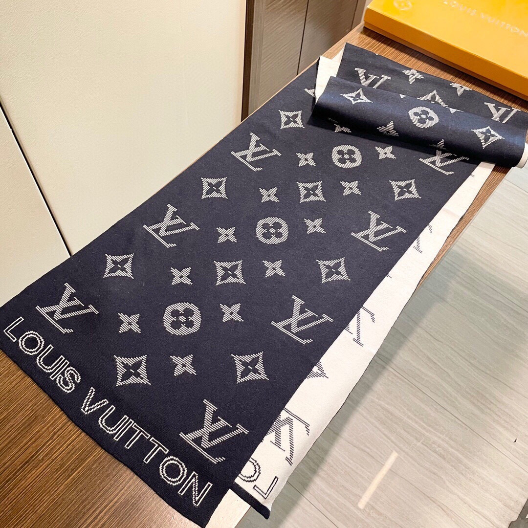 l0vis Vvtt0n scarf 32x180cm
