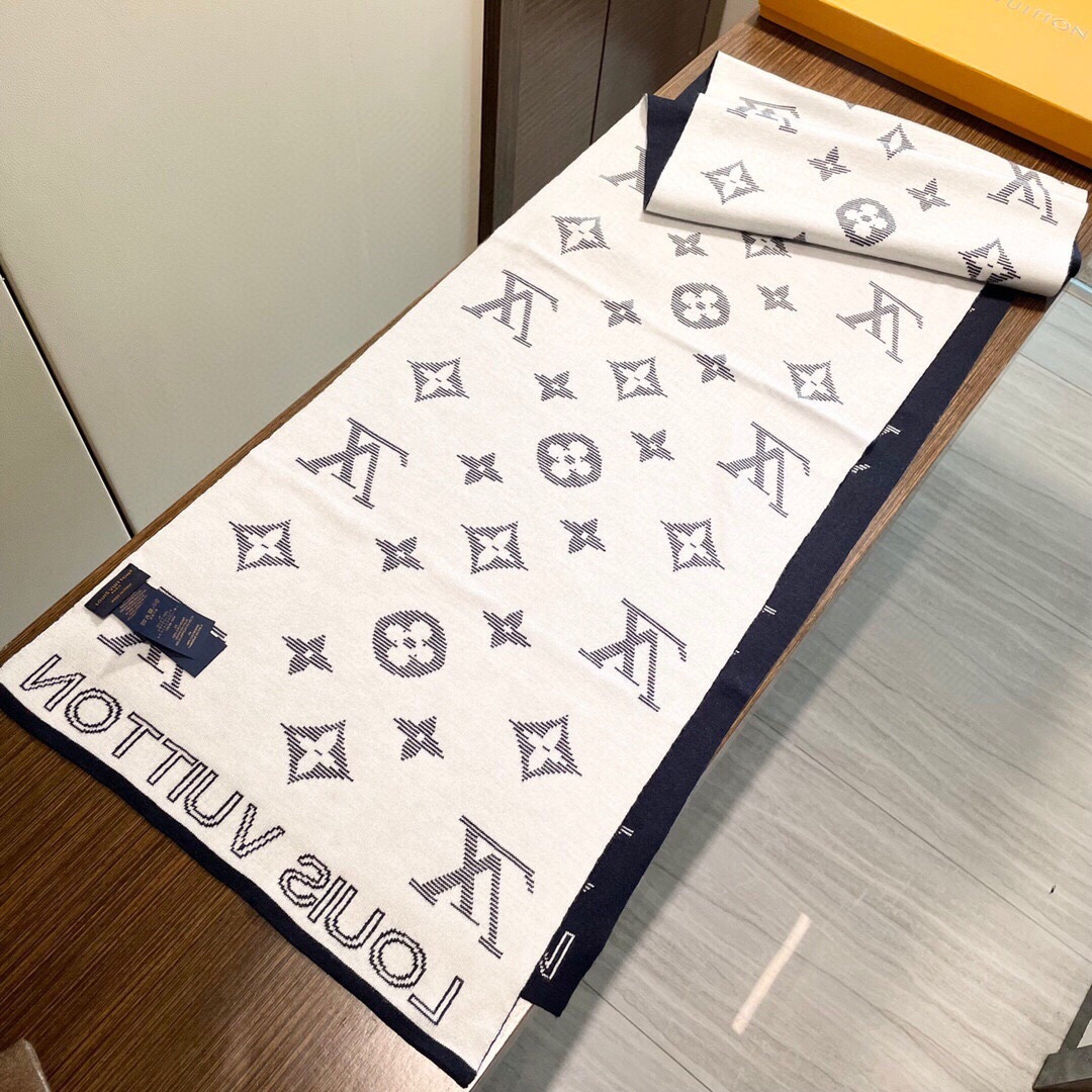 l0vis Vvtt0n scarf 32x180cm